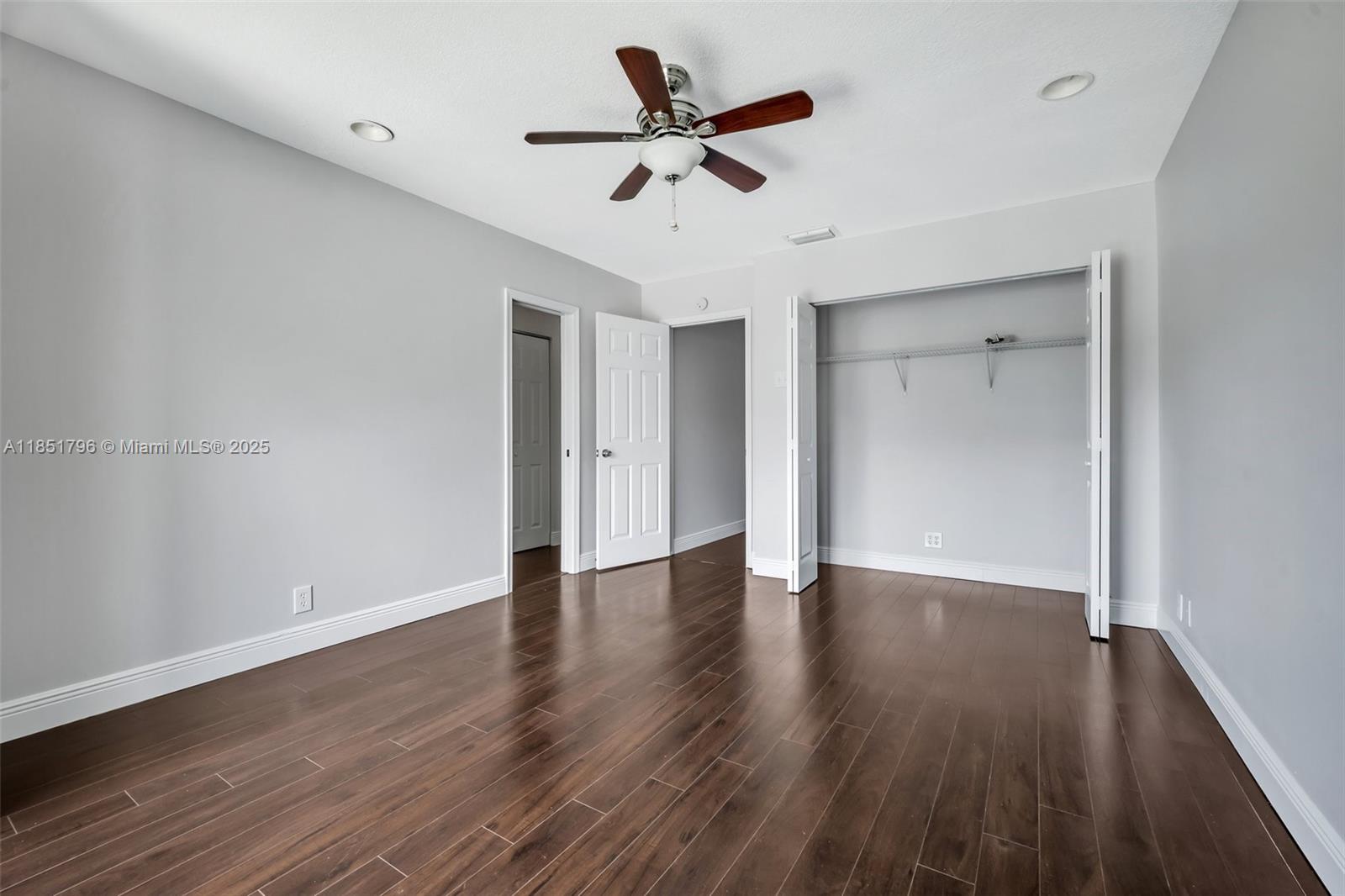 IRONWEDGE SEC II - Residential Lease