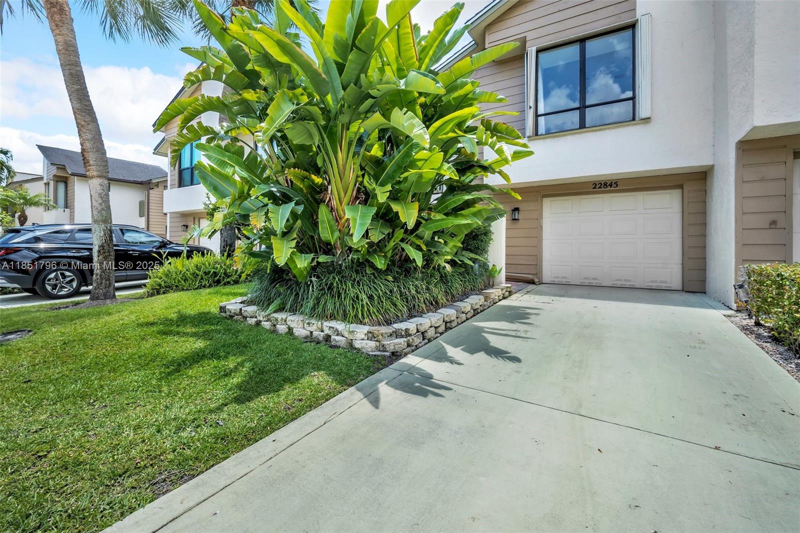 IRONWEDGE SEC II - Residential Lease