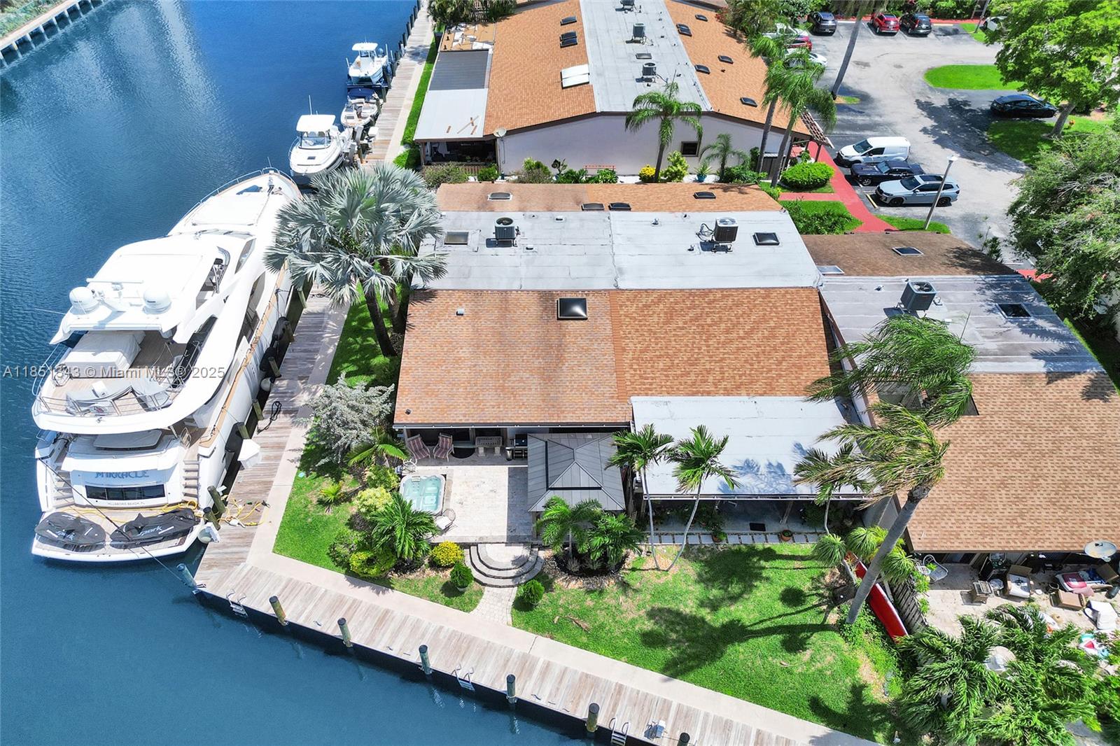 HARBOURWOOD SKETCH OF SUR - Residential