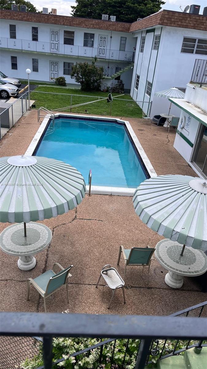 CYPRESS GARDENS CONDOMINI - Residential Lease