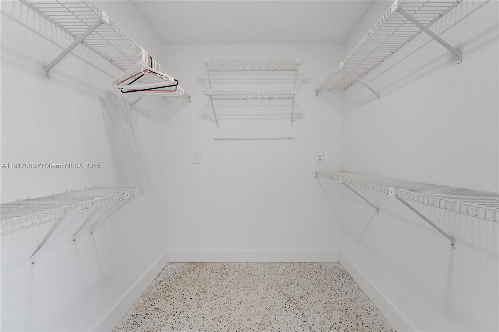 SEAWAY - Residential