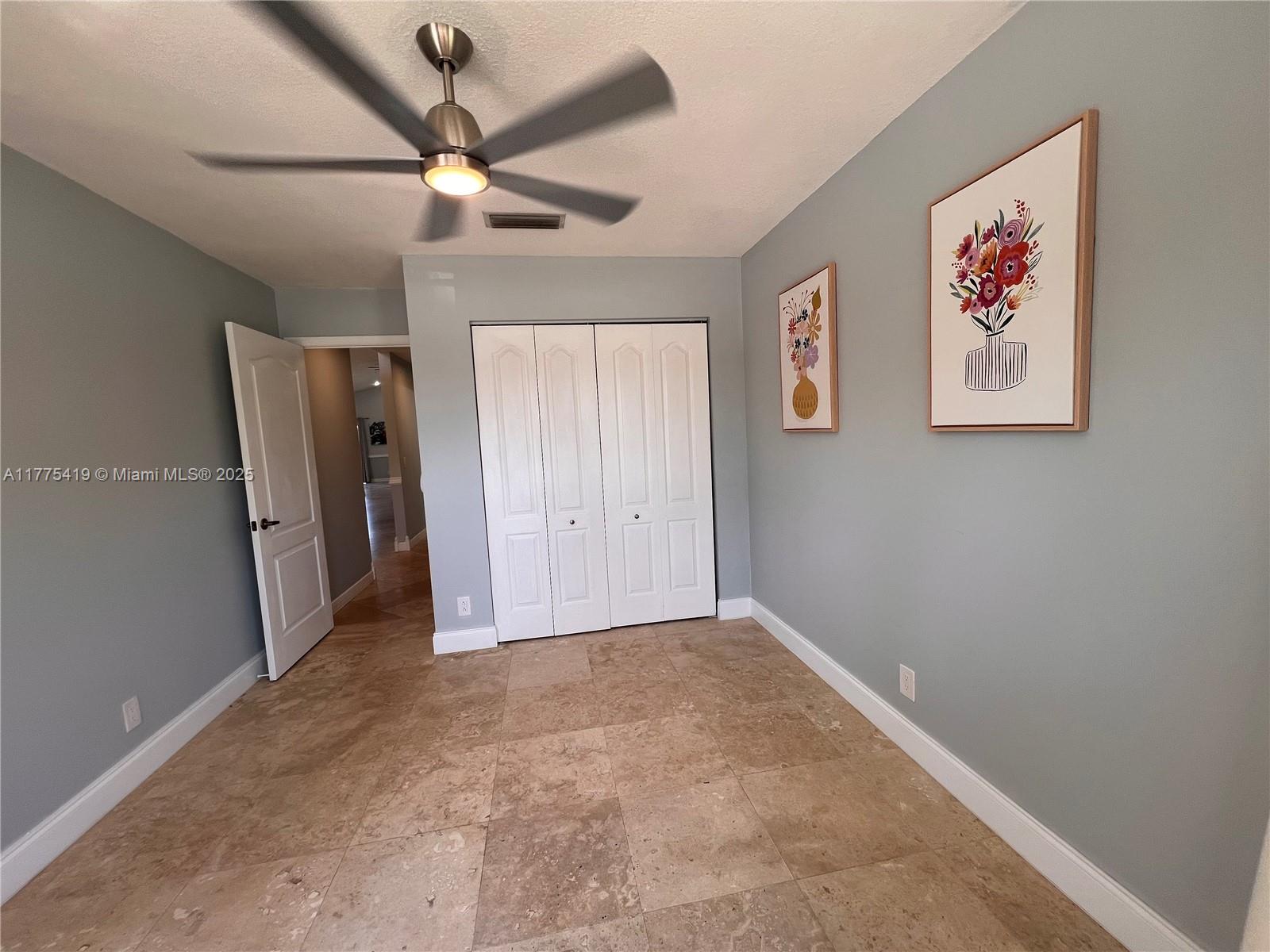 LAKES AT BOCA RATON PAR E - Residential
