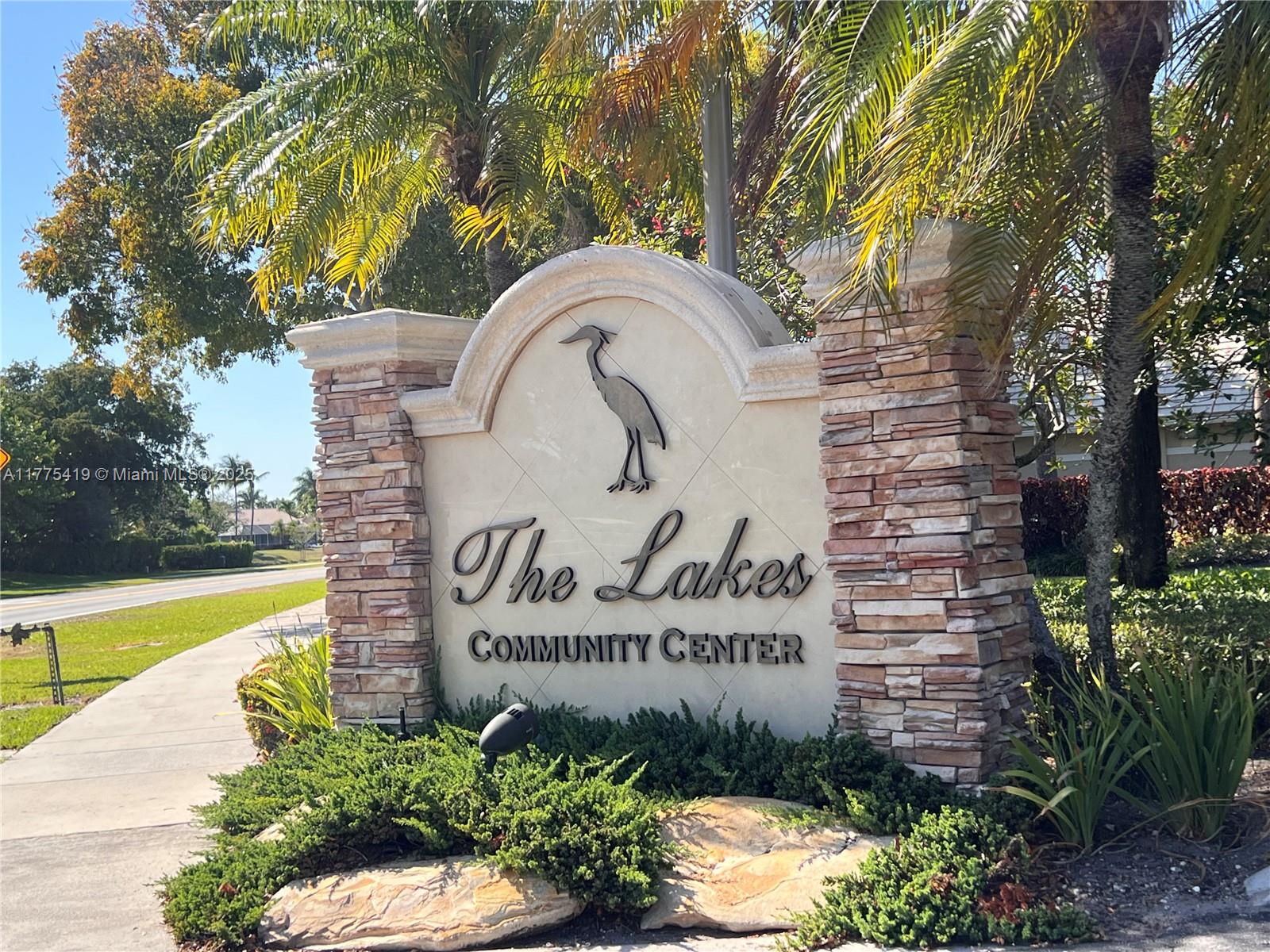 LAKES AT BOCA RATON PAR E - Residential