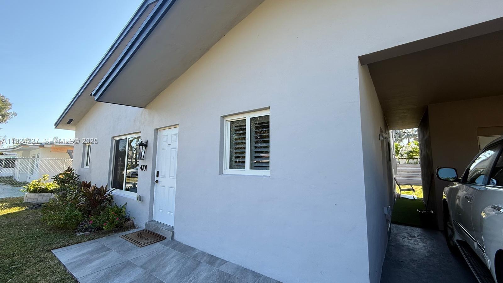 NORTH ANDREWS GARDENS 2ND - Residential Lease