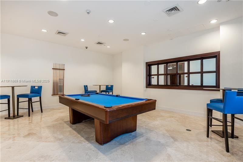 SYMPHONY NORTH CONDO - Residential