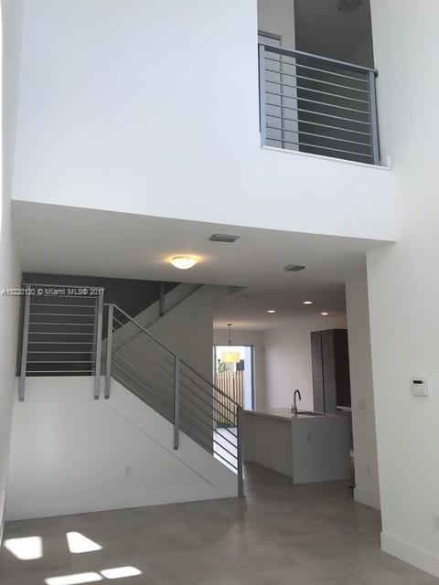 NEOVITA AT DORAL - Residential Lease