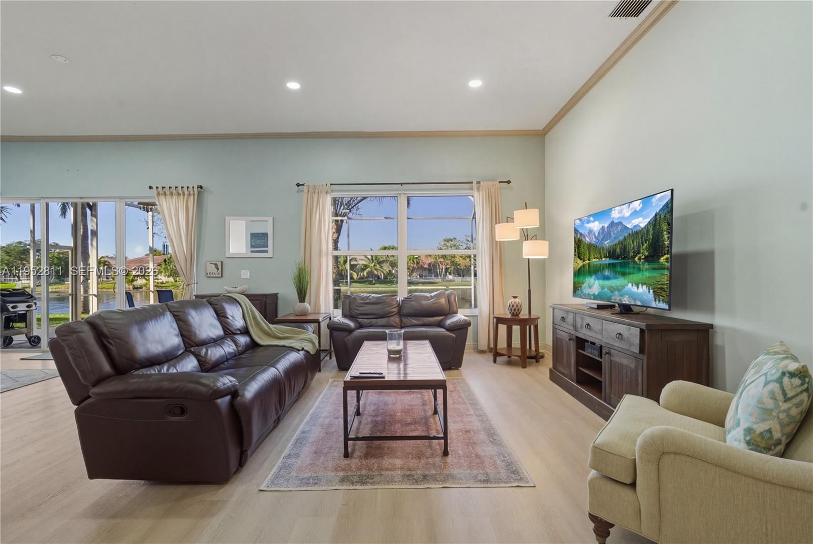 PEMBROKE FALLS - PHASE 1 - Residential