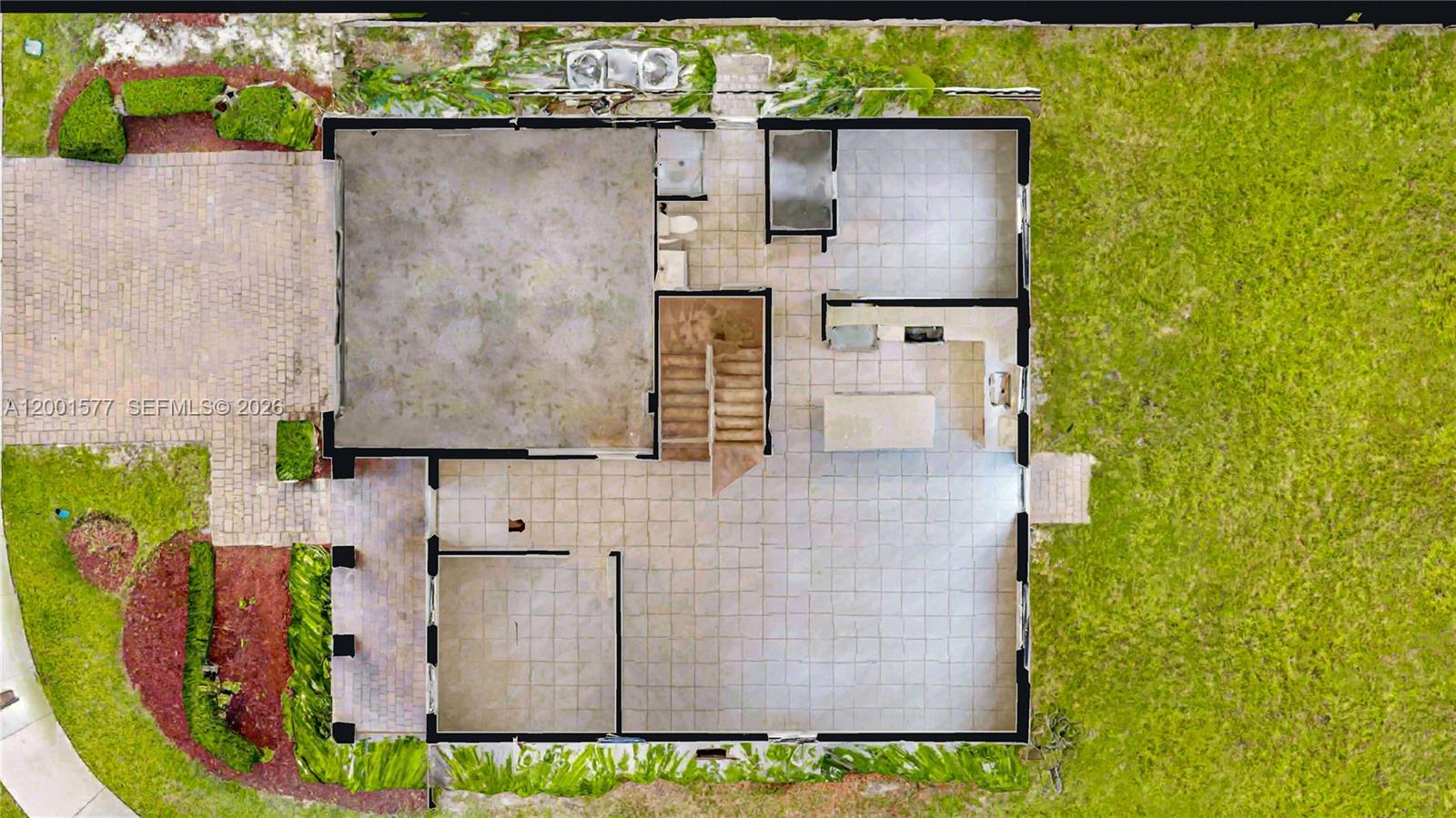 ESTATES AT SILVER PALM - Residential