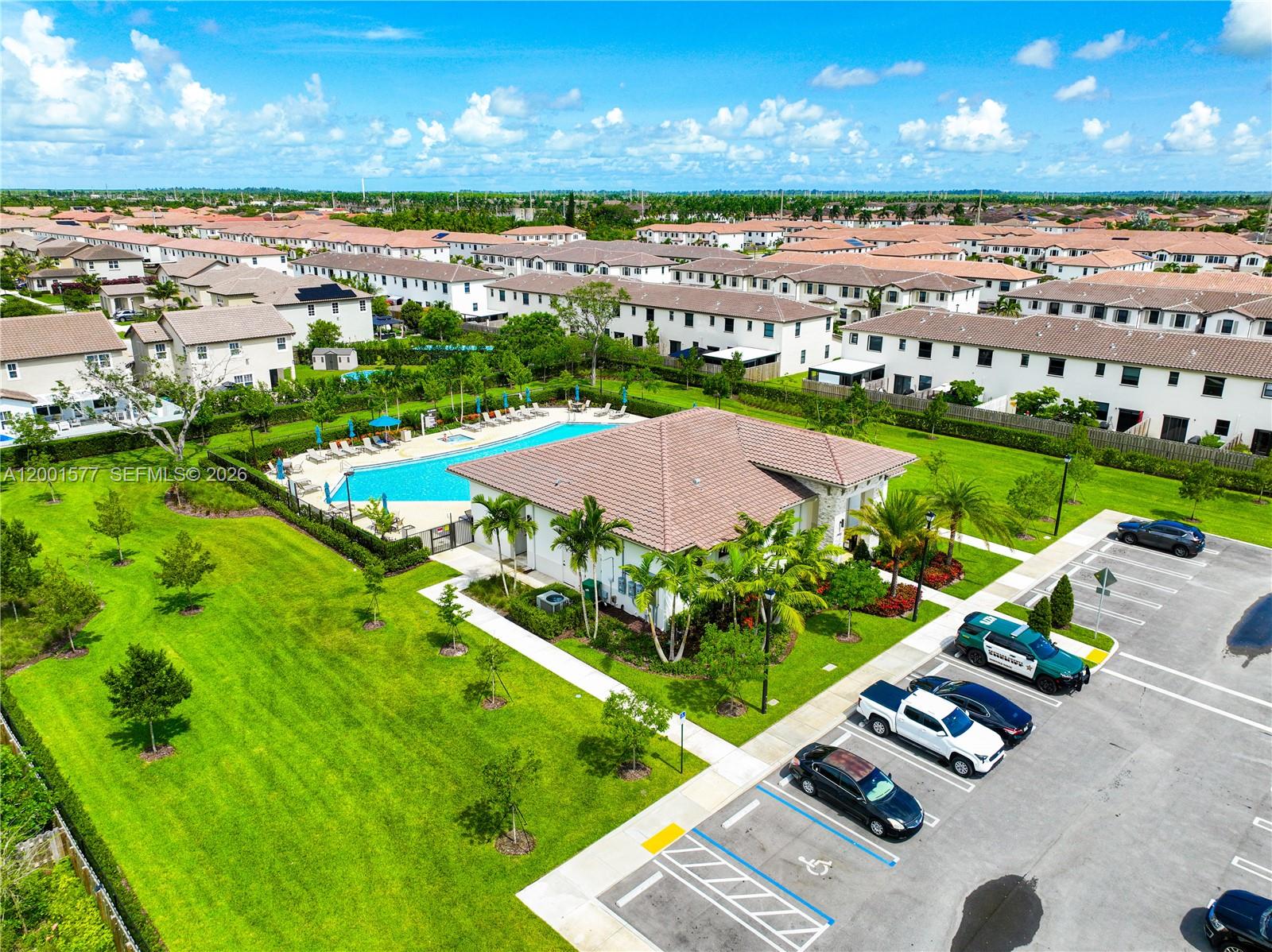 ESTATES AT SILVER PALM - Residential