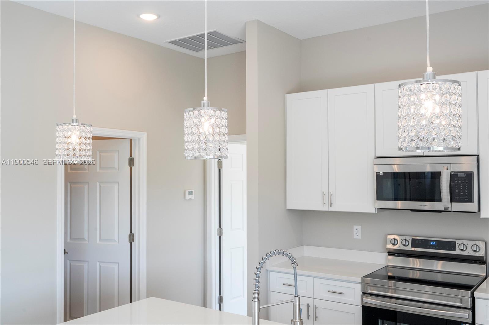 SPRING LAKE VILLAGE IV PB - Residential