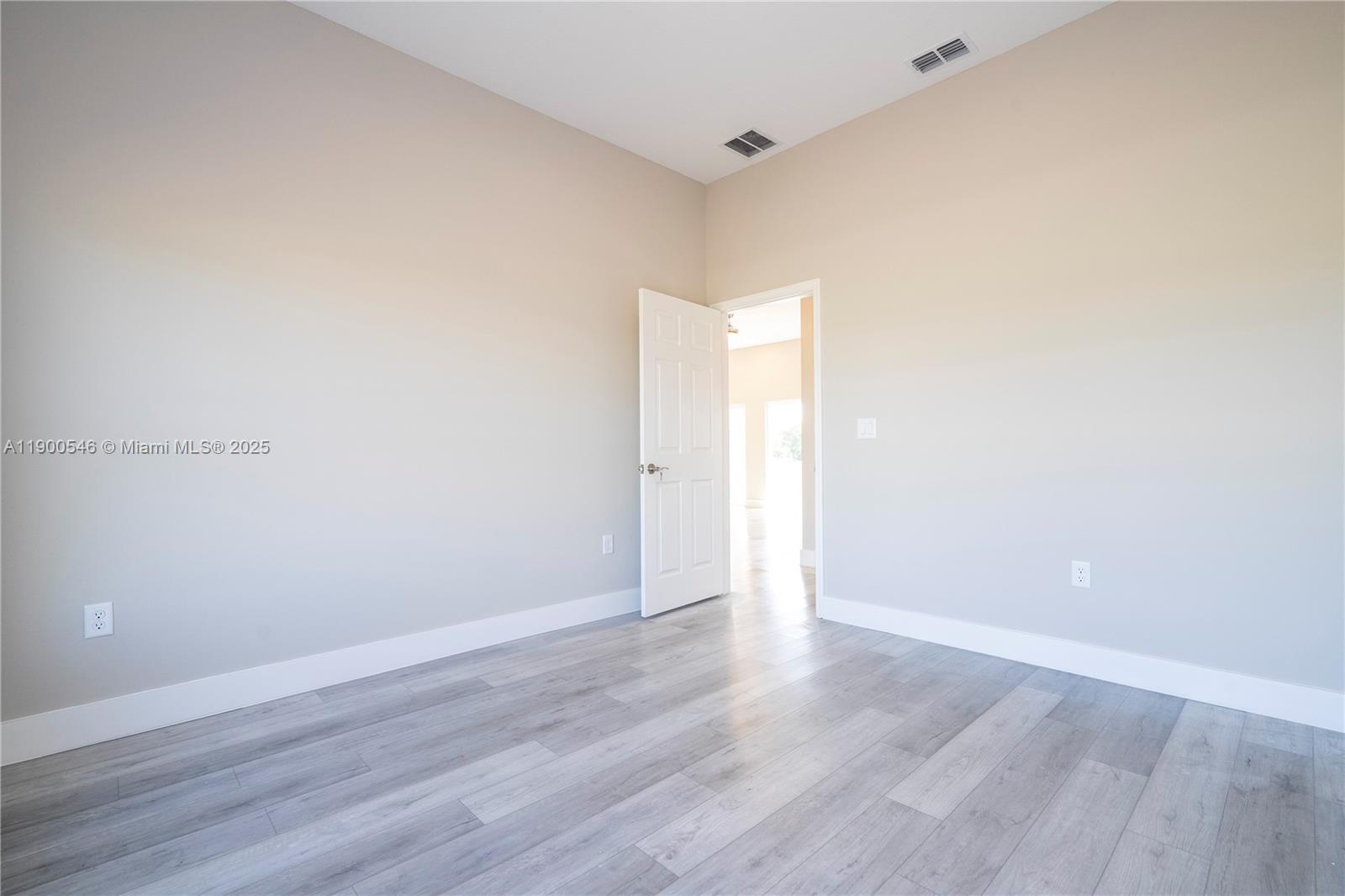 SPRING LAKE VILLAGE IV PB - Residential