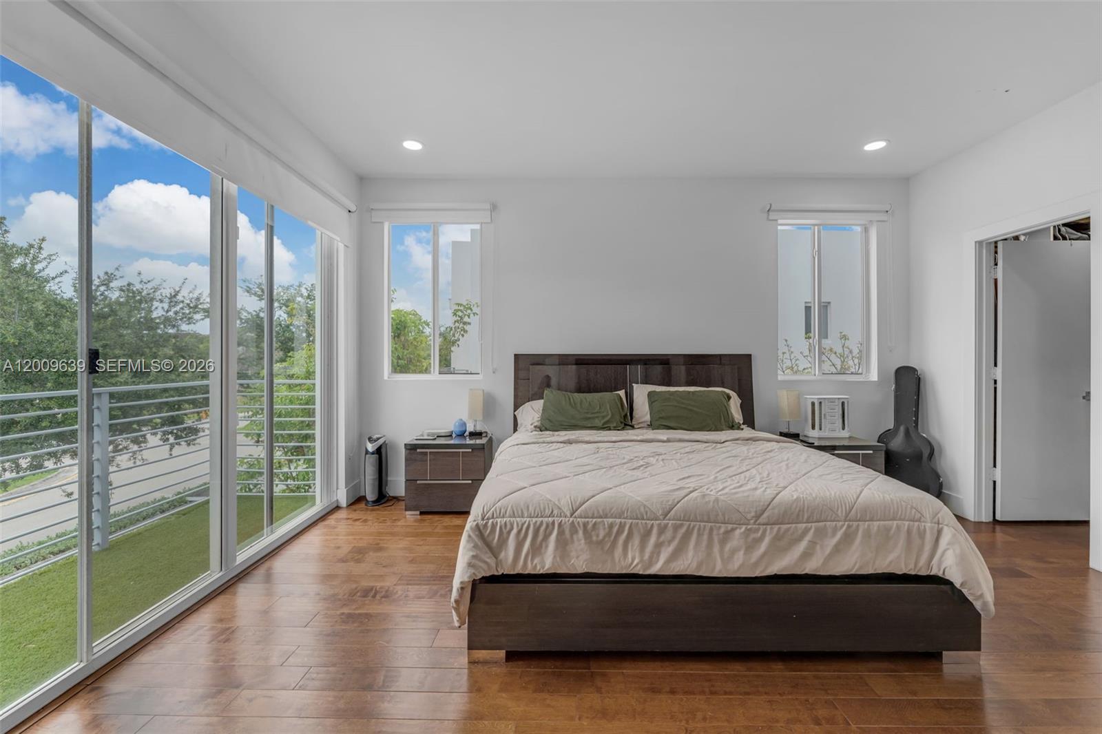 DORAL PALMS NORTH - Residential