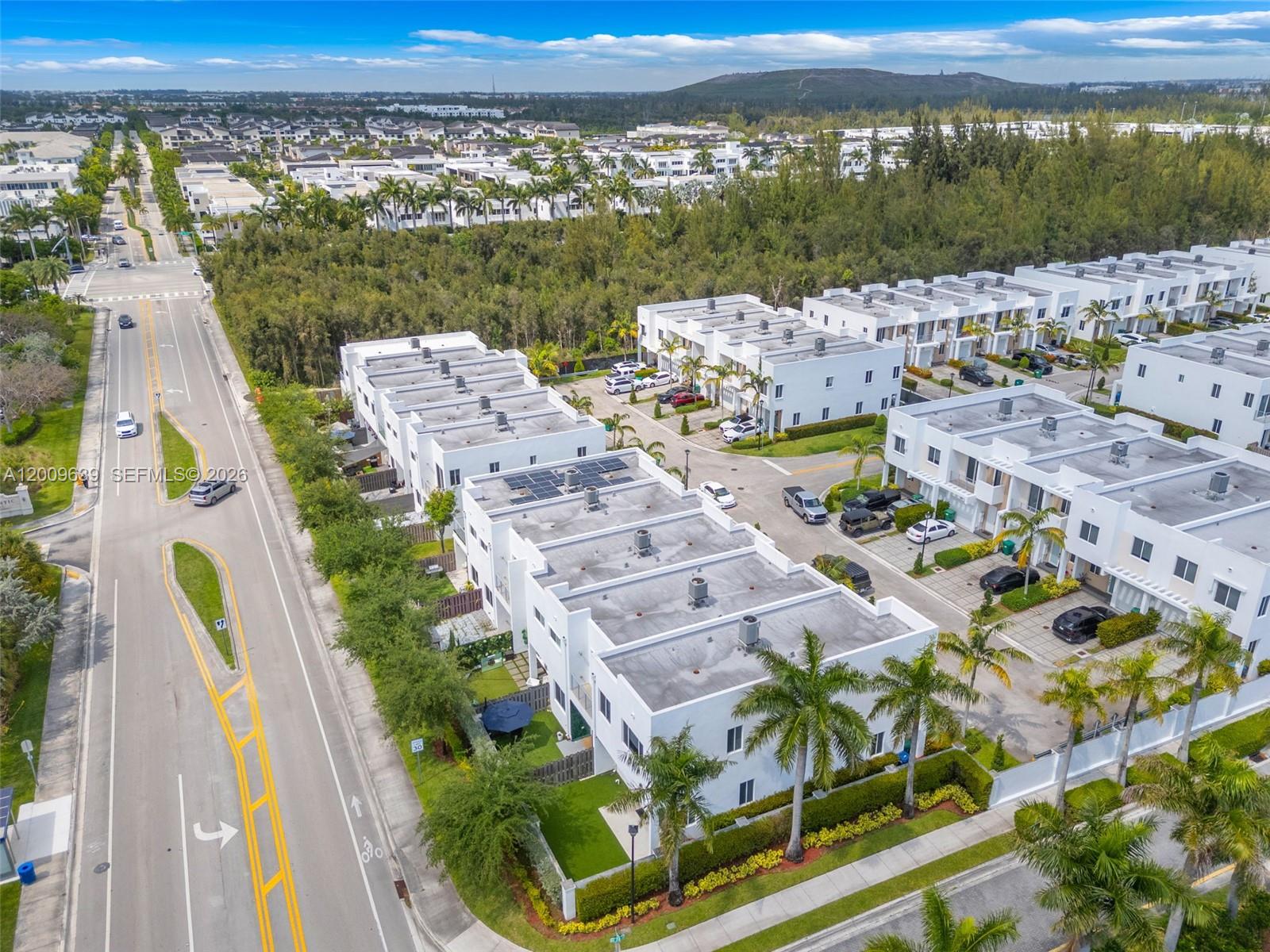 DORAL PALMS NORTH - Residential