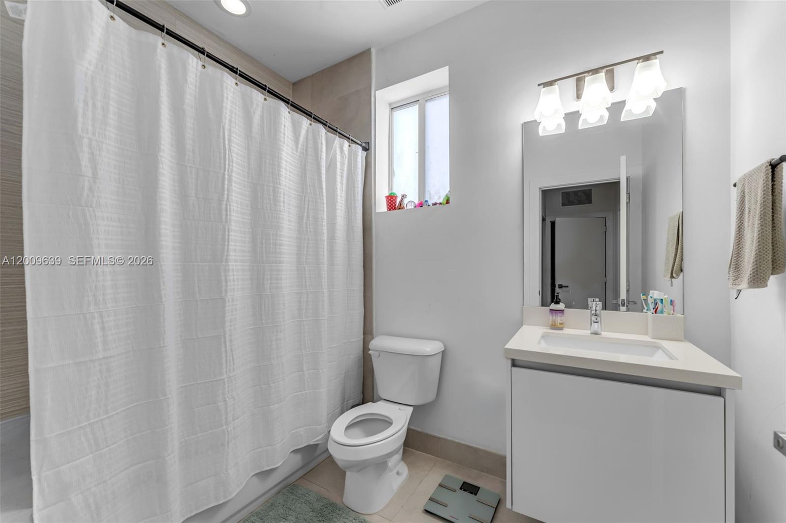 DORAL PALMS NORTH - Residential