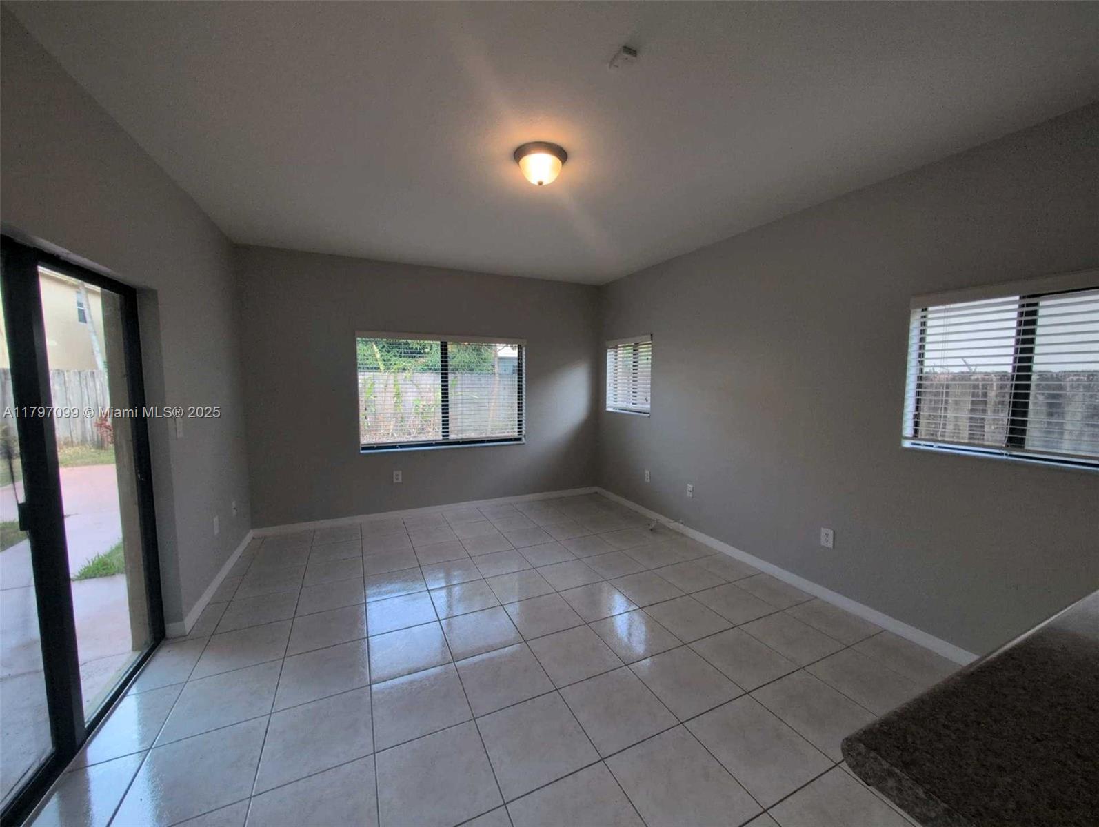 VITRAN HOMES AT MORNINGSI - Residential