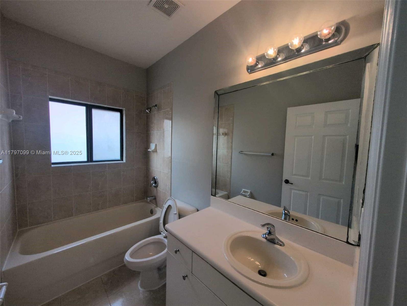 VITRAN HOMES AT MORNINGSI - Residential