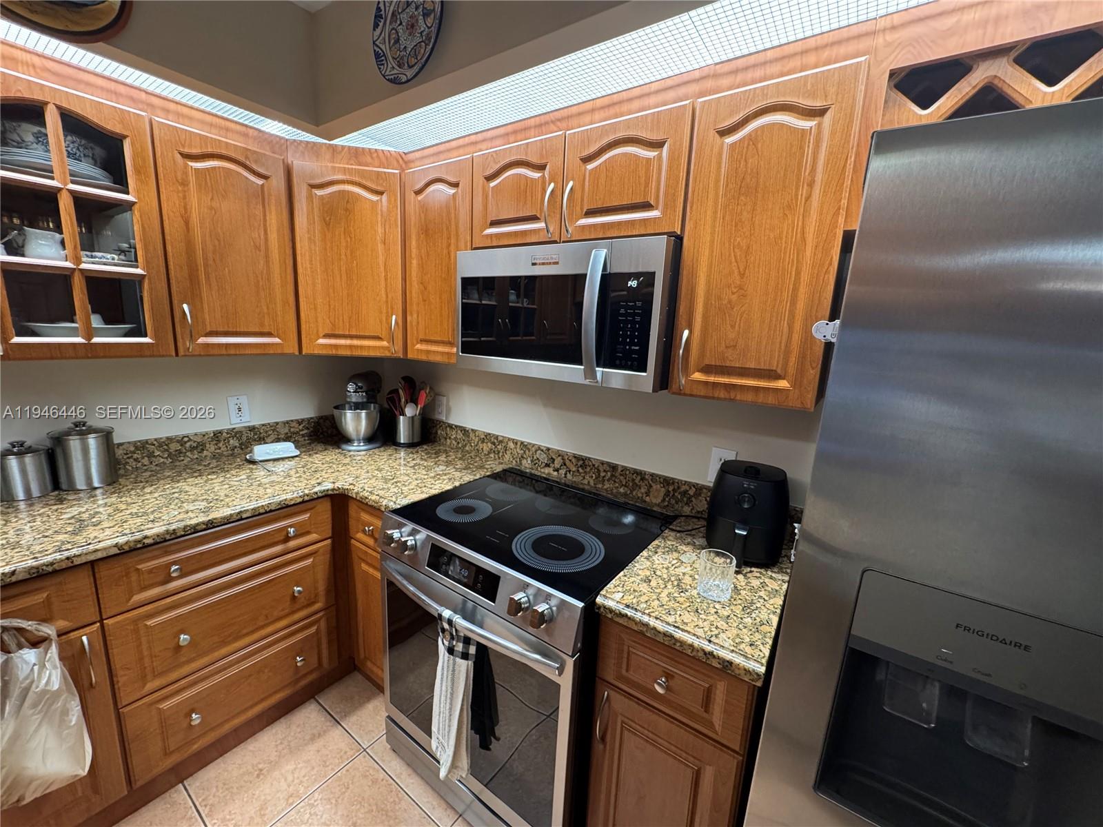 SUFFOLK AT CENTURY VILLAG - Residential