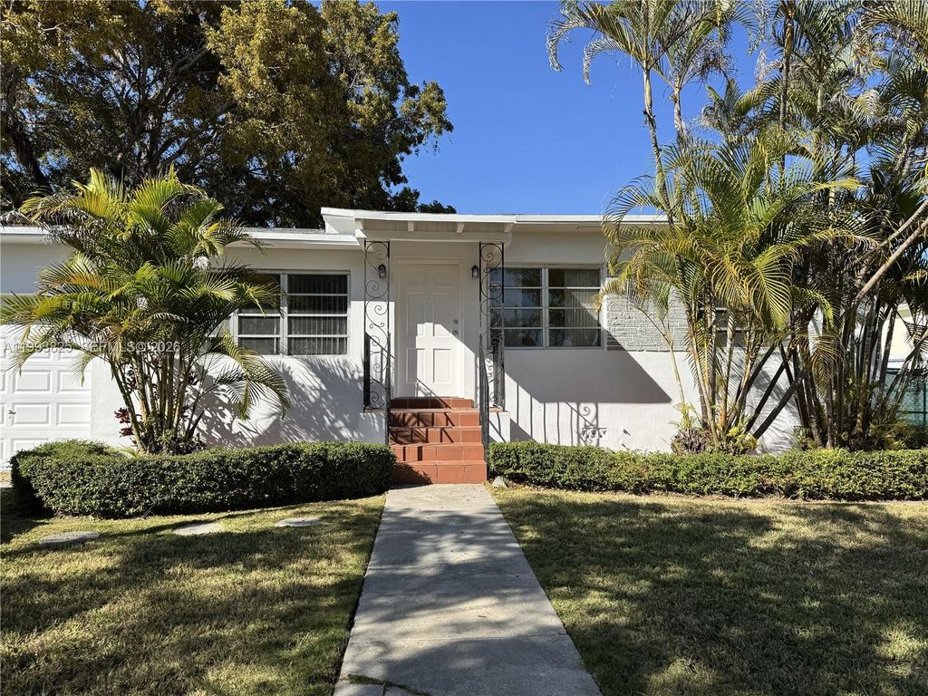 Photo of 5353 SW 6th St #-, Miami, FL 33134 (MLS # A11993825)