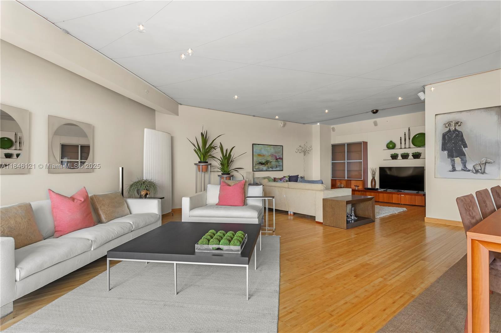 ATLANTIC III AT THE POINT - Residential