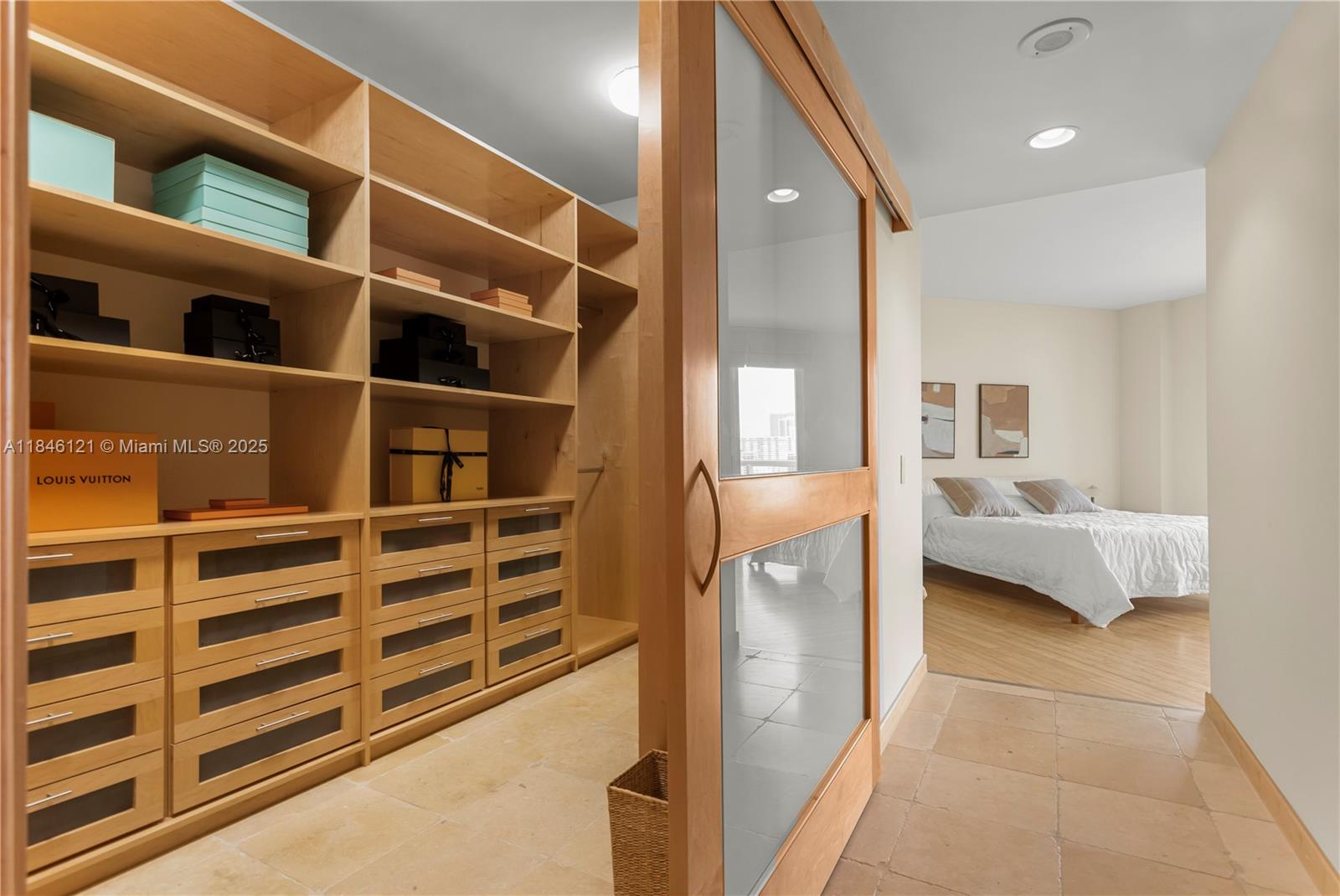 ATLANTIC III AT THE POINT - Residential