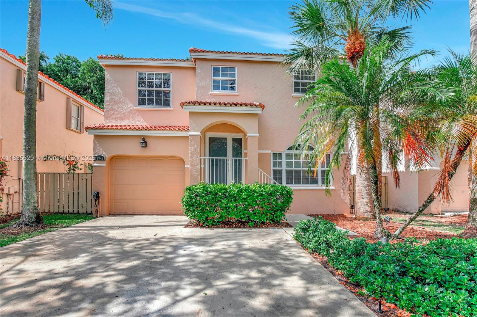 10948 NW 12th Ct, Plantation, FL, 33322/$550,000 1 10948 NW 12th Ct
