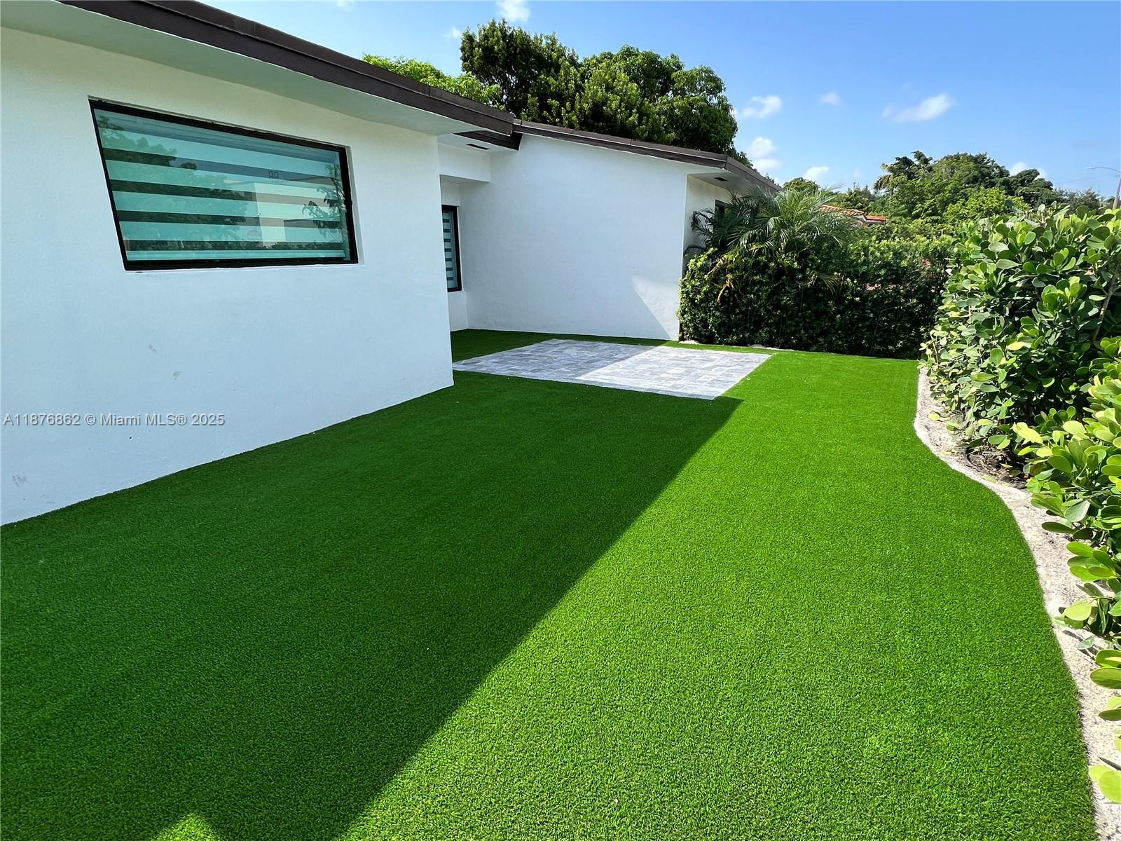 OSCEOLA GROVES - Residential Lease