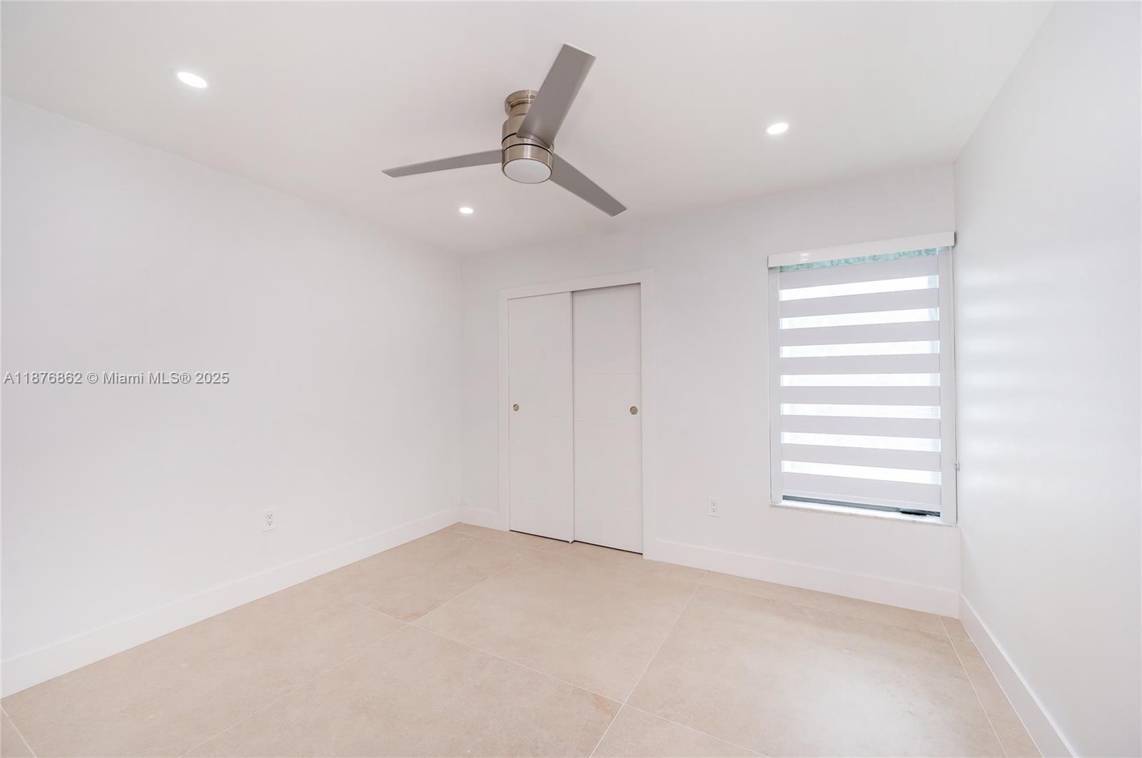 OSCEOLA GROVES - Residential Lease