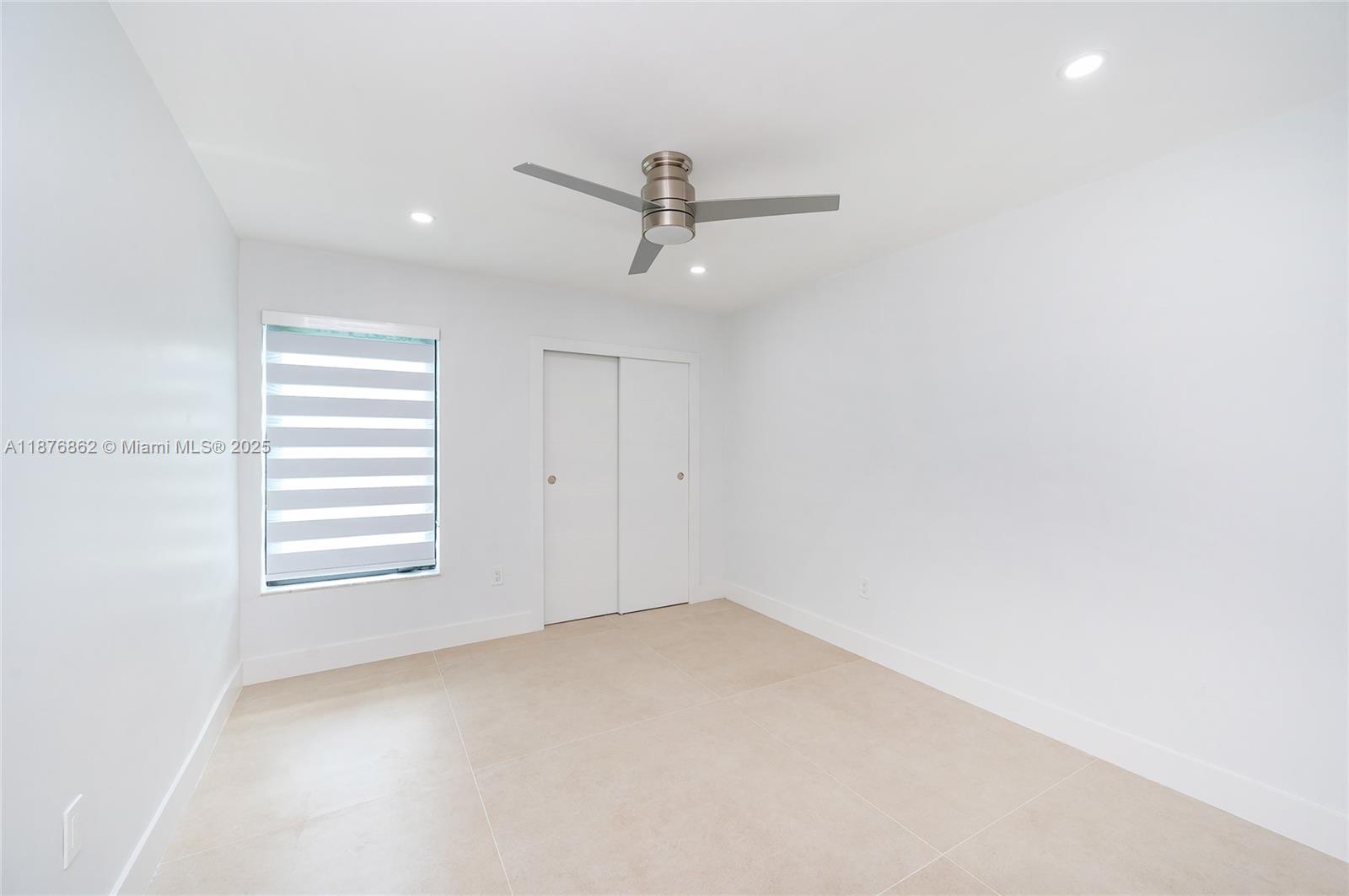 OSCEOLA GROVES - Residential Lease