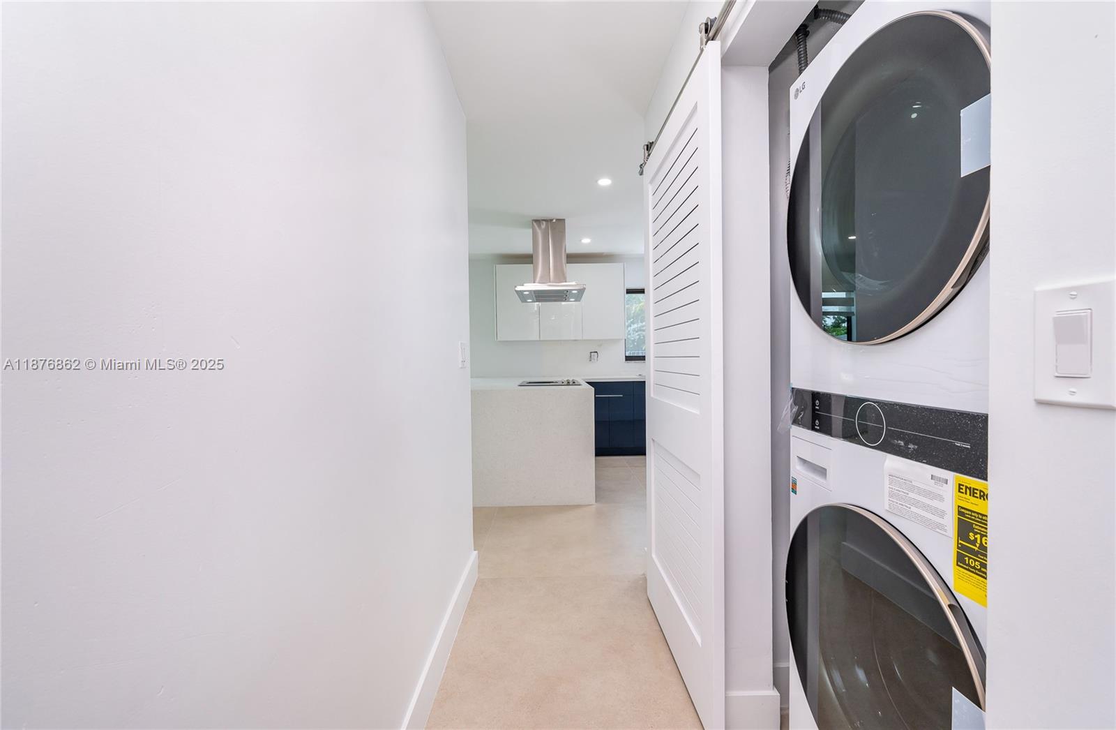 OSCEOLA GROVES - Residential Lease