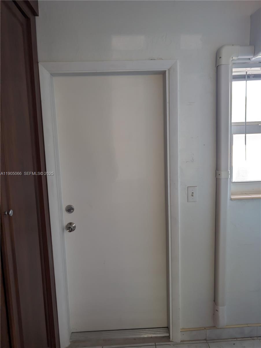 DIPLOMAT GARDEN CO-OP - Residential