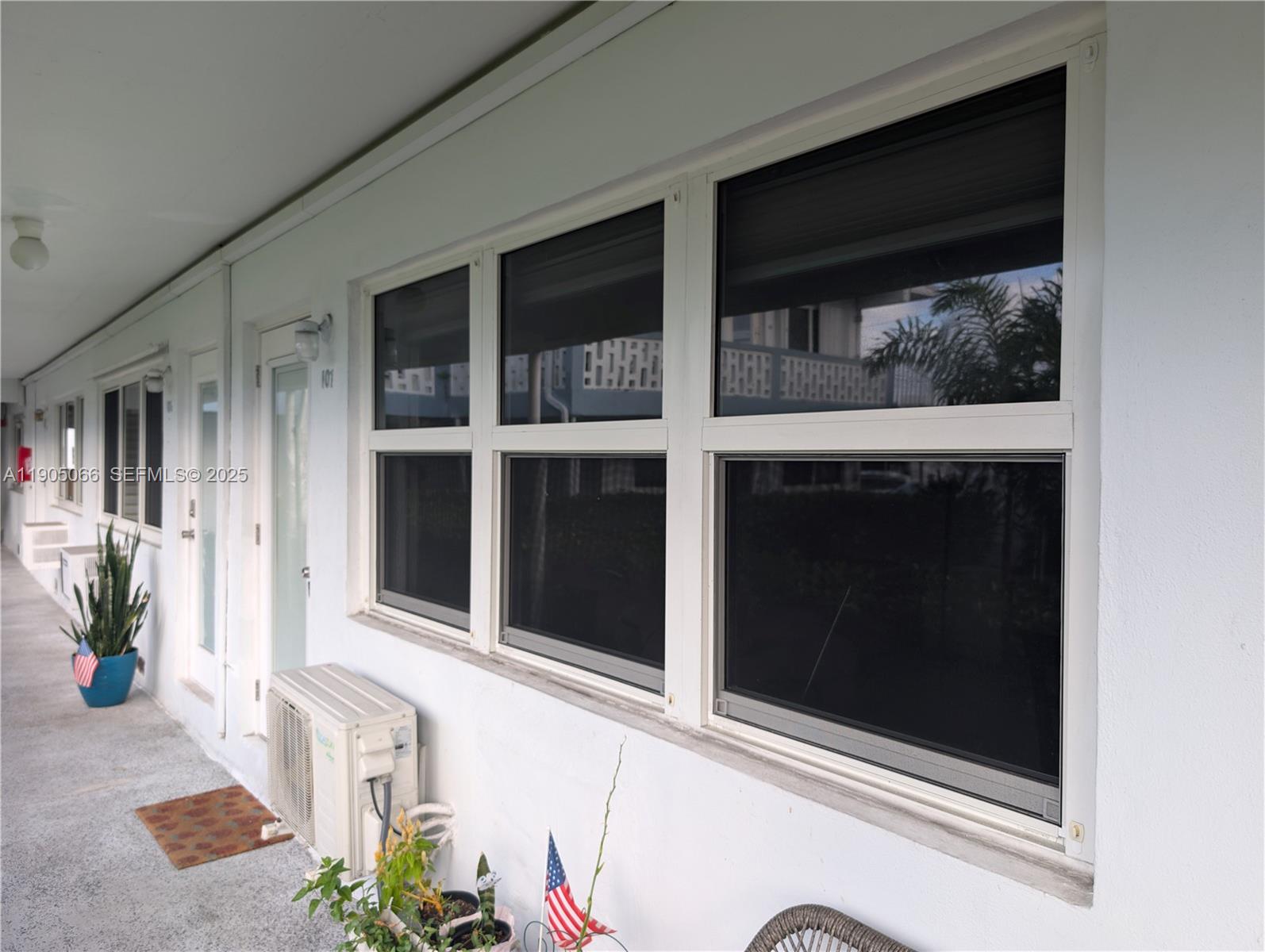 DIPLOMAT GARDEN CO-OP - Residential