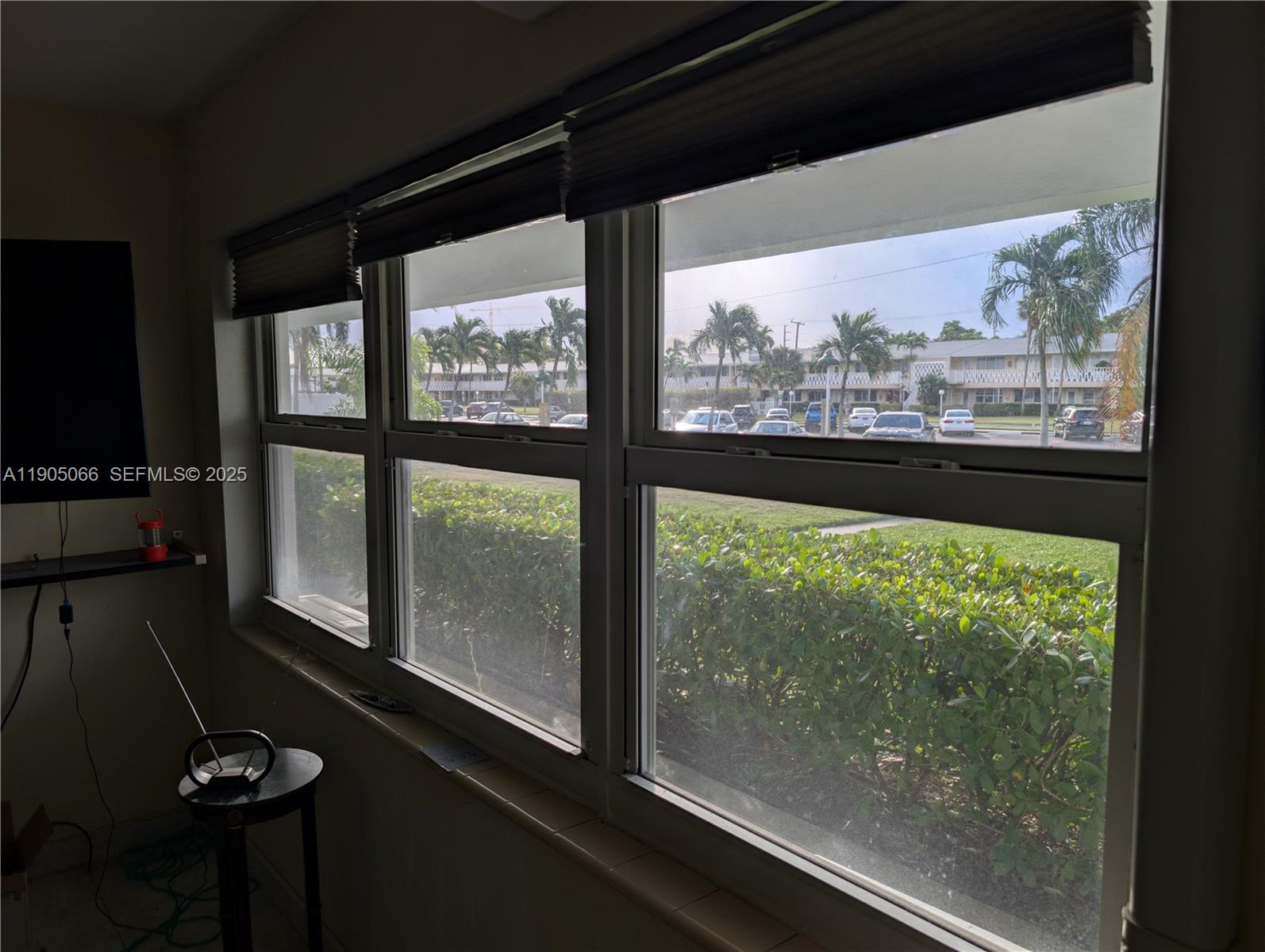 DIPLOMAT GARDEN CO-OP - Residential