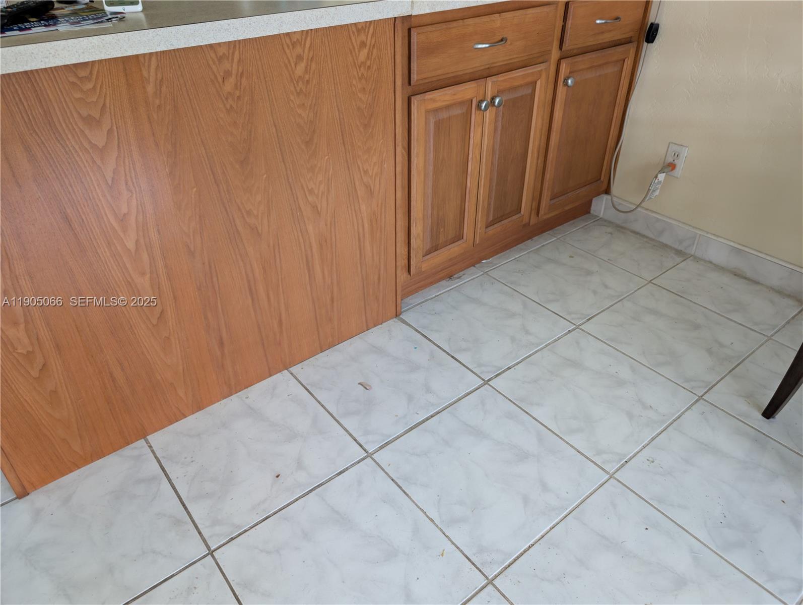 DIPLOMAT GARDEN CO-OP - Residential