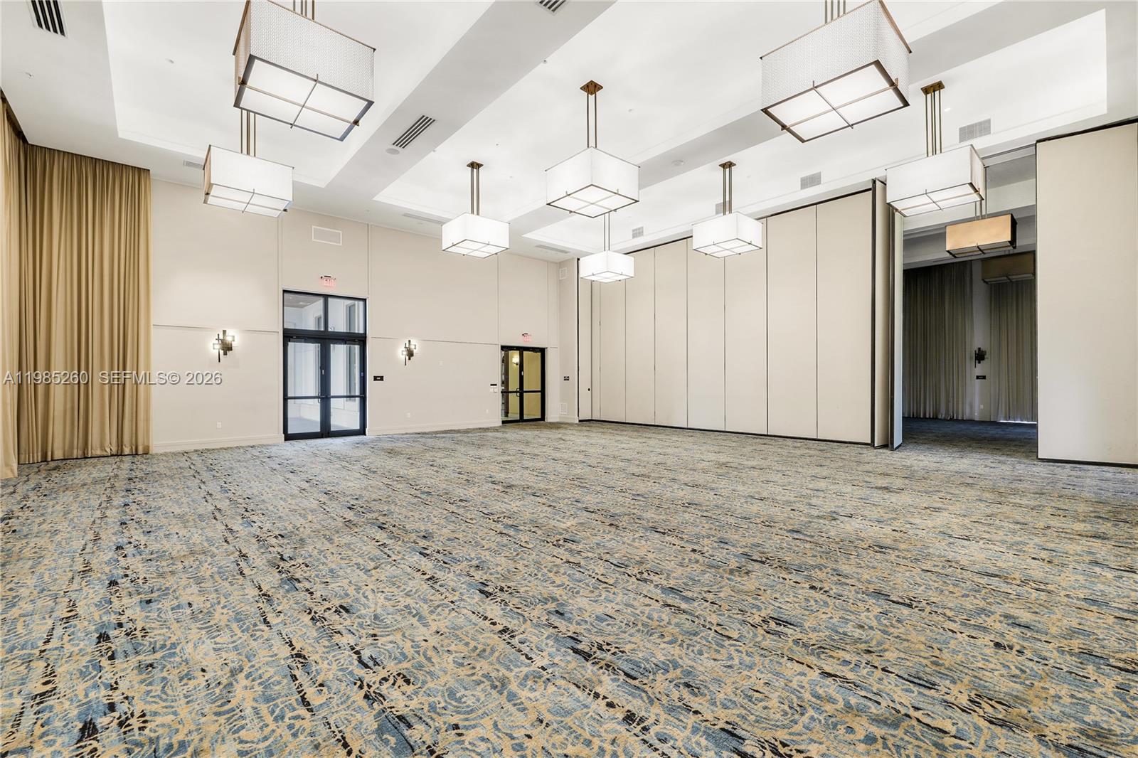 ST MAARTEN AT GRAND BAY C - Residential Lease