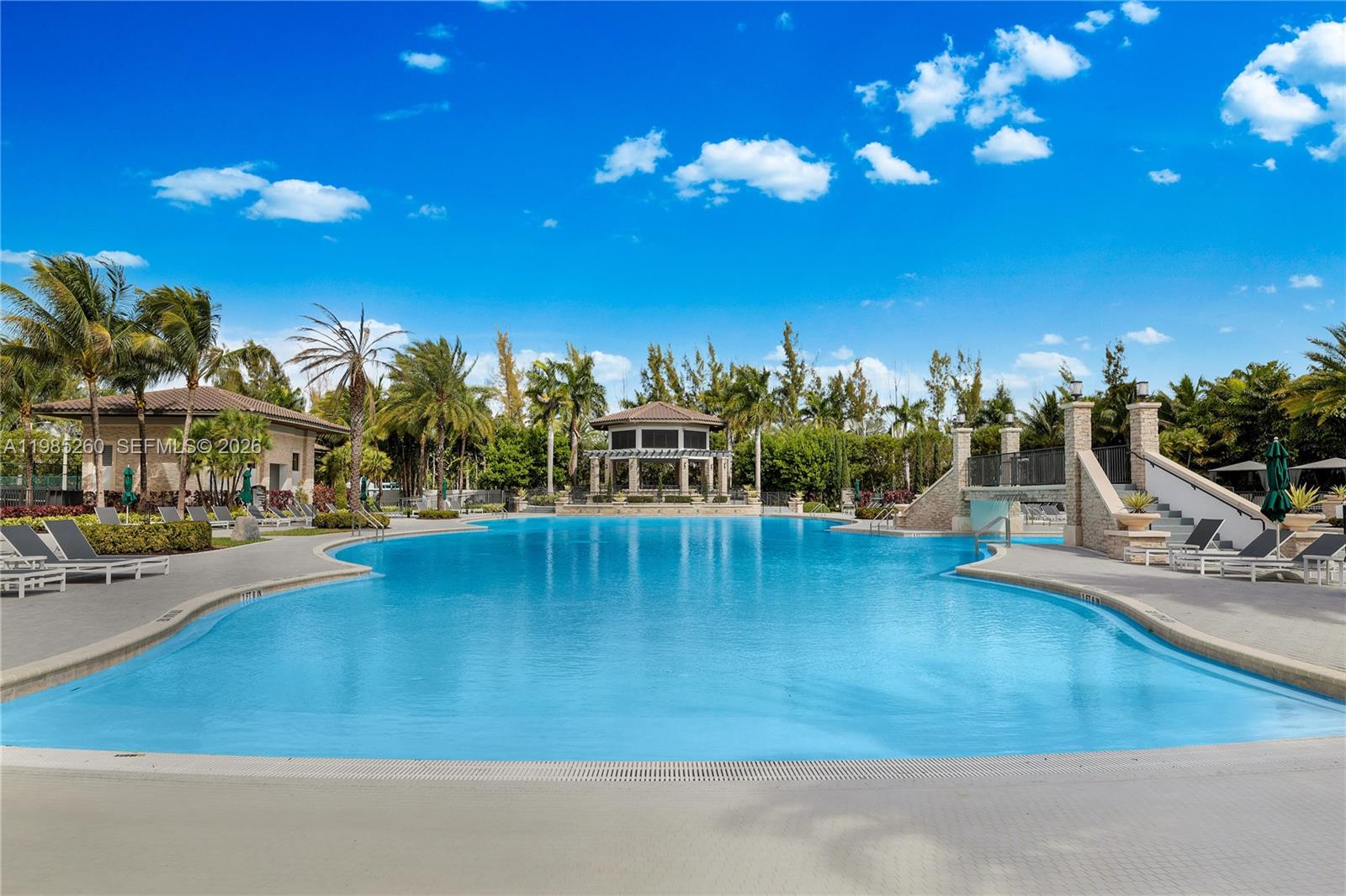 ST MAARTEN AT GRAND BAY C - Residential Lease