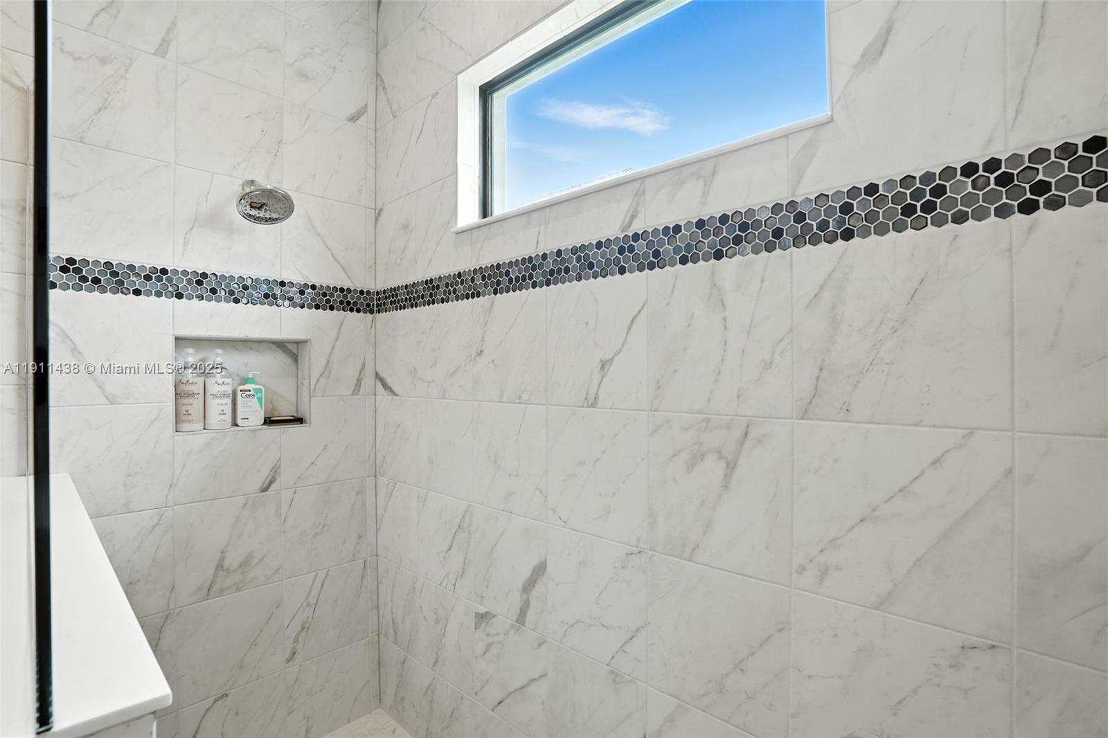 DANIELS PLACE - Residential