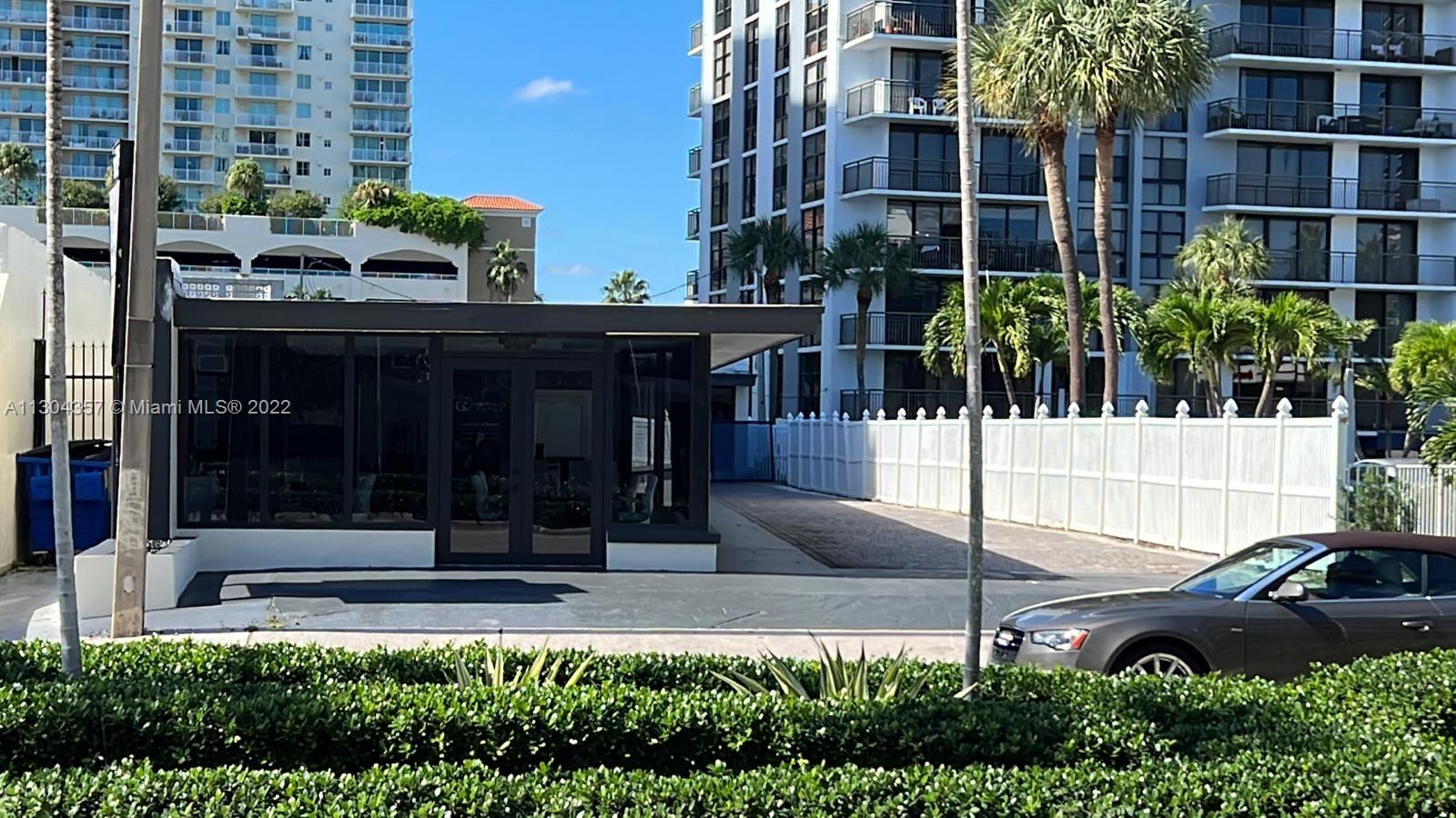 Commercial investment opportunity on a super prime A1A location , this unique strip center building has 5404 sf retail space, consisting of 8 units , can be used for law office , barber shop ,liquor/ convenient stores and more , the building was completely renovated and new impact glass and doors installed recently . for additional parking there is public parking garage behind the building . Currently one unit is empty and three units under priced with old leases. , Cap rate 5.4 %
call listing agent for more information !