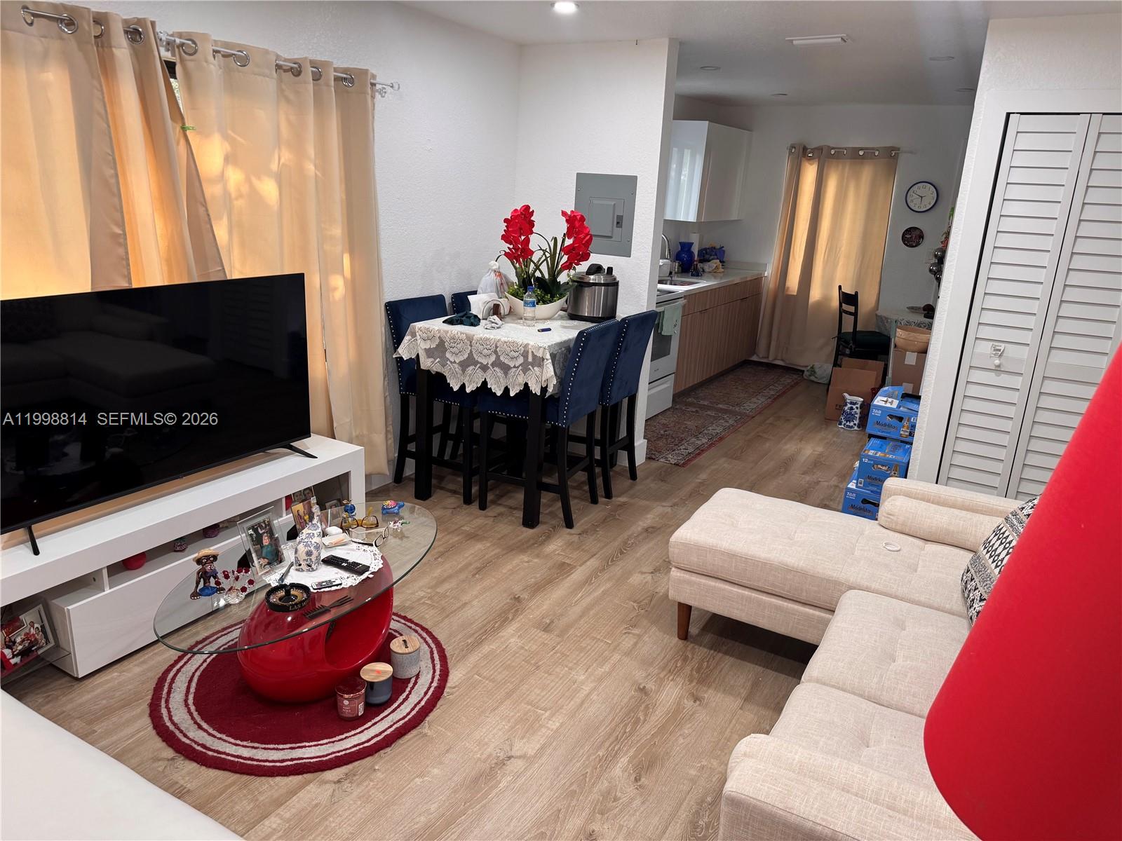 TROPICS MANOR - Residential Lease