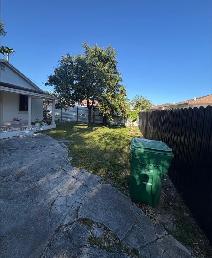 TROPICS MANOR - Residential Lease