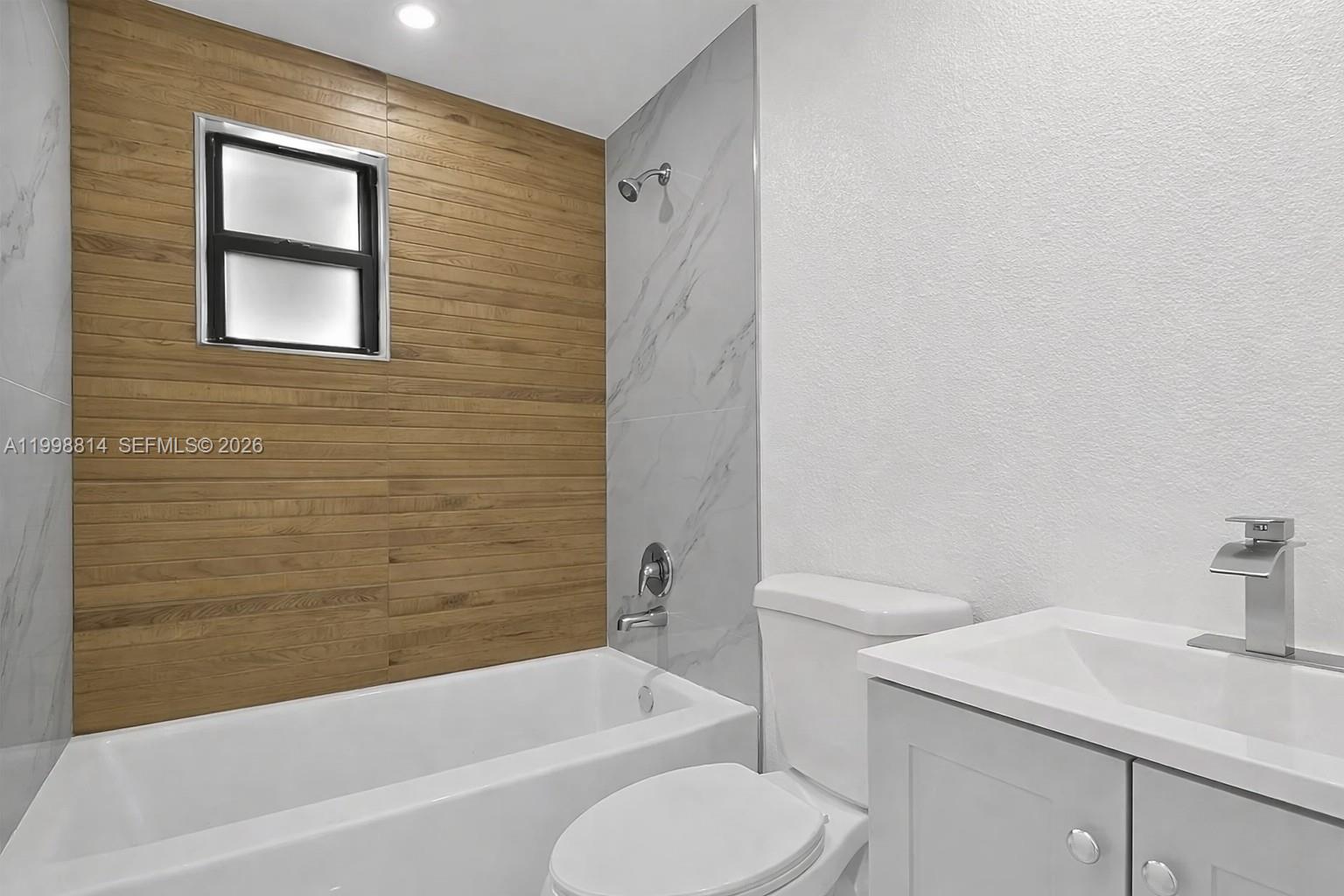 TROPICS MANOR - Residential Lease