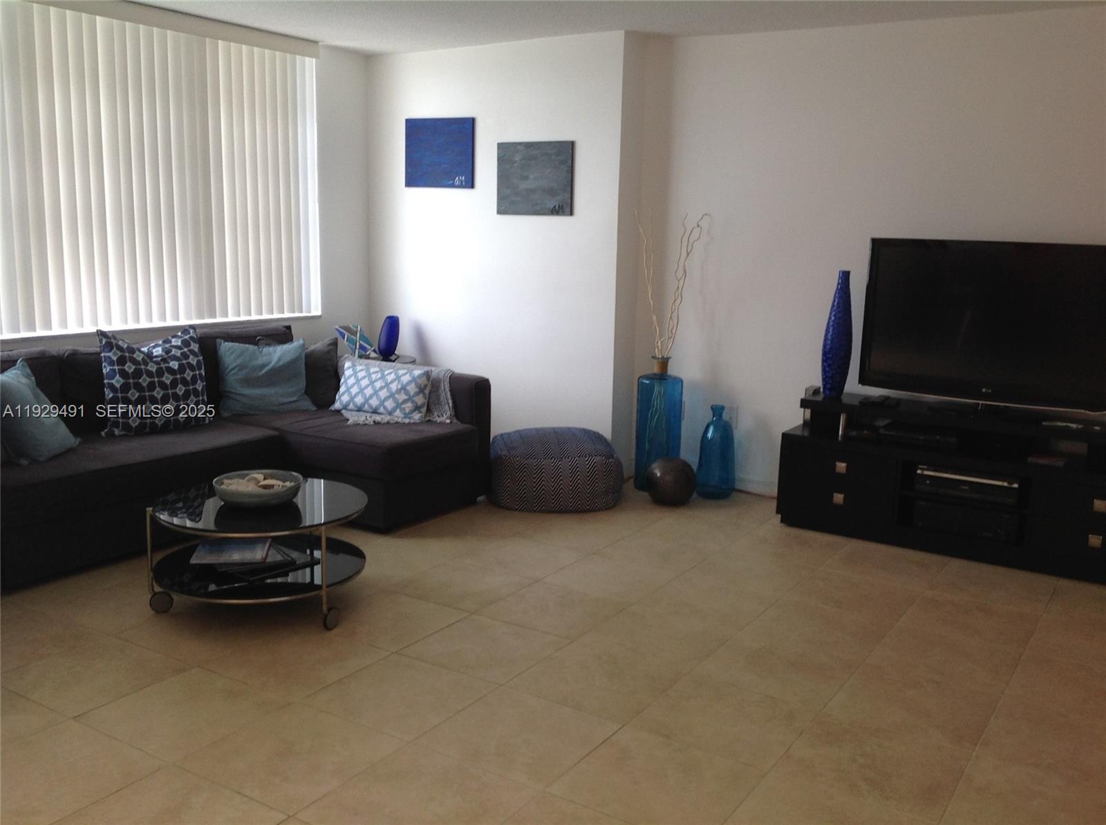 KENNEDY HOUSE CONDO - Residential Lease