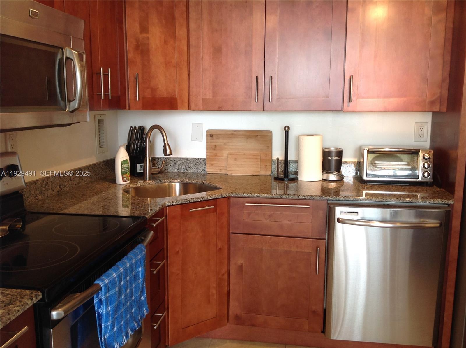 KENNEDY HOUSE CONDO - Residential Lease