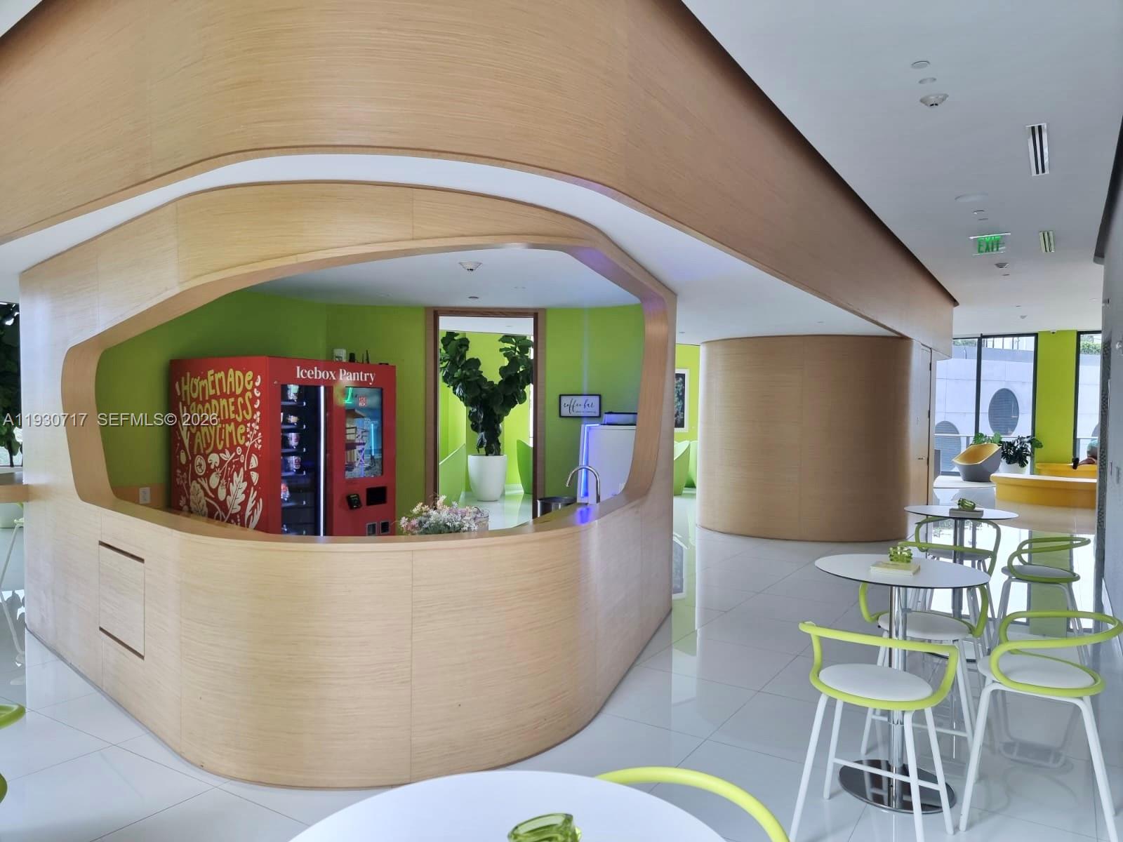 PARAISO BAYVIEWS CONDO - Residential