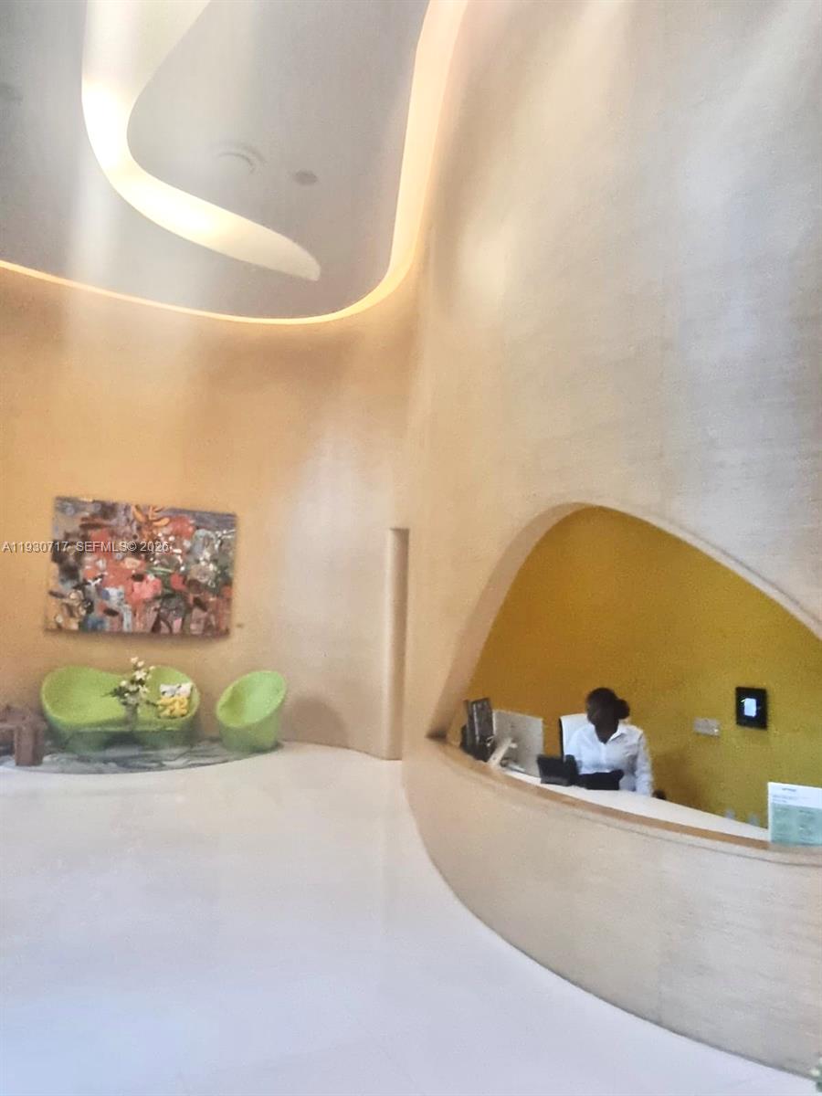 PARAISO BAYVIEWS CONDO - Residential