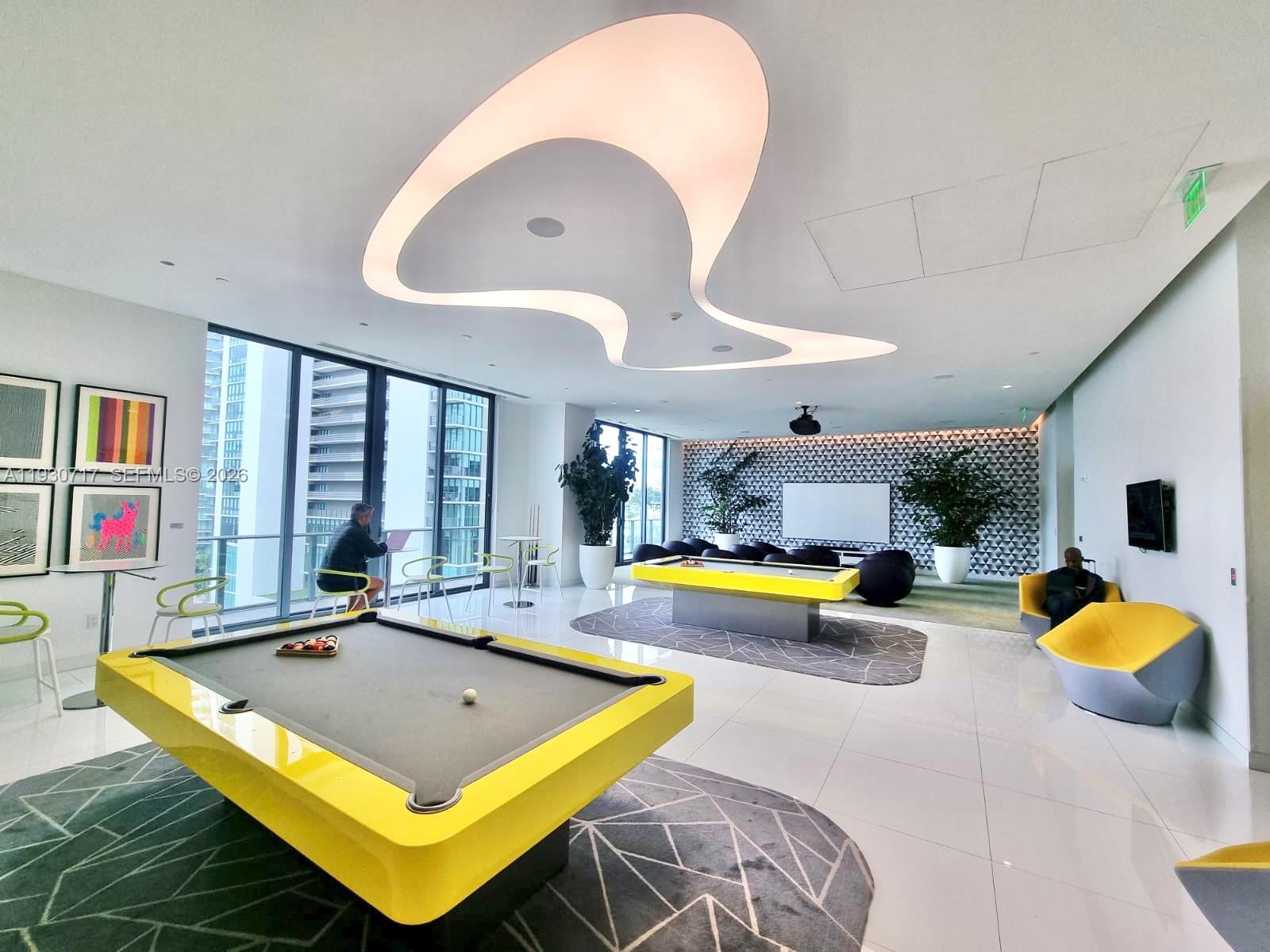 PARAISO BAYVIEWS CONDO - Residential