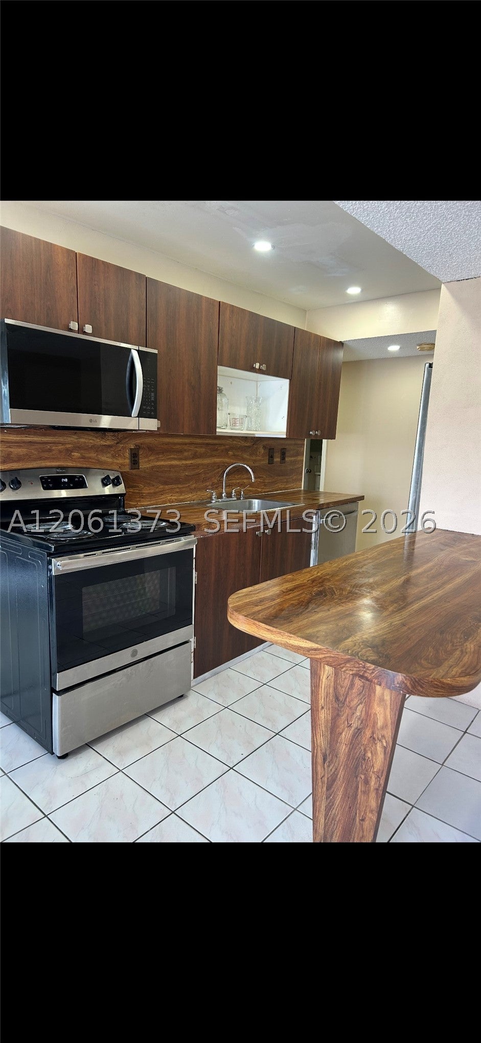 9340 W Flagler St 104B