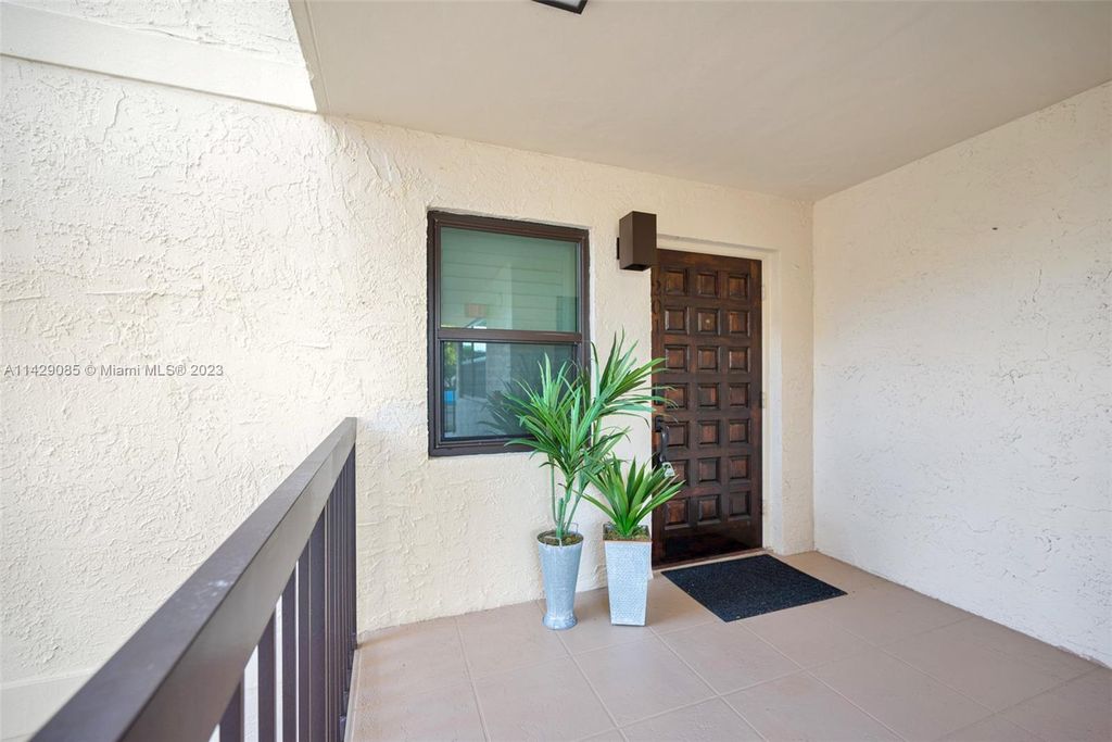 Photo of 372 Golfview Rd #201, North Palm Beach, FL 33408 (MLS # A11429085)