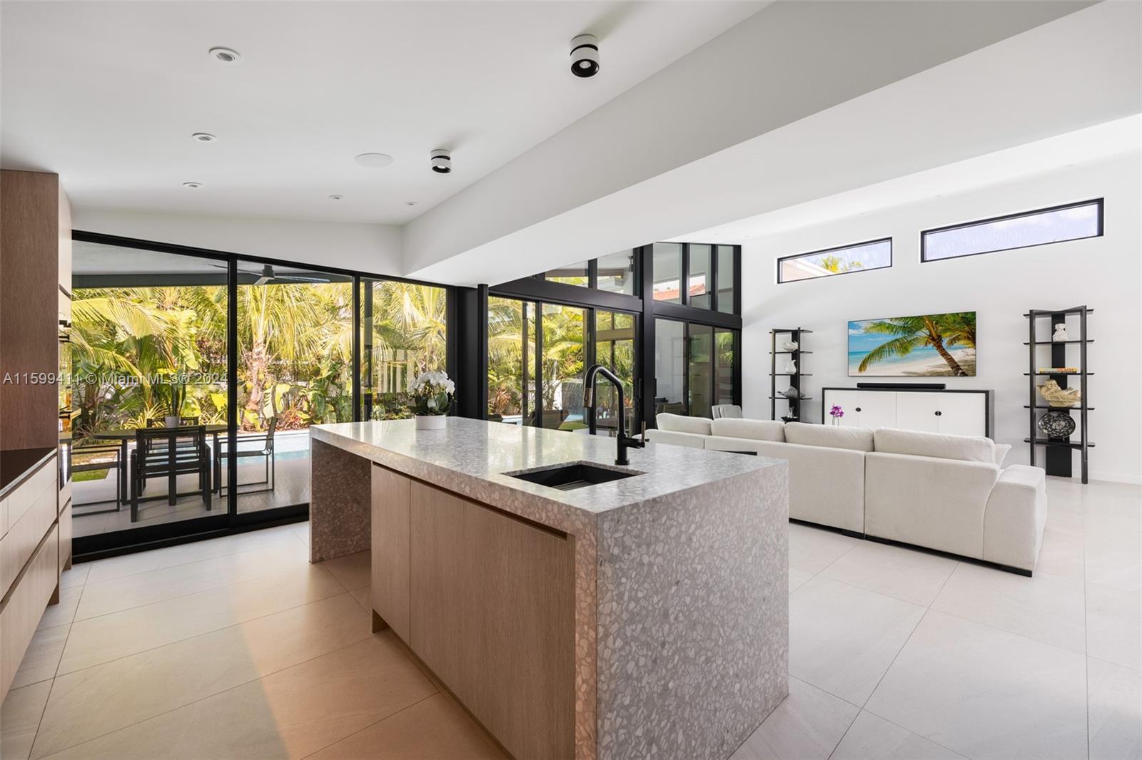 BEACH VIEW SUB - Residential