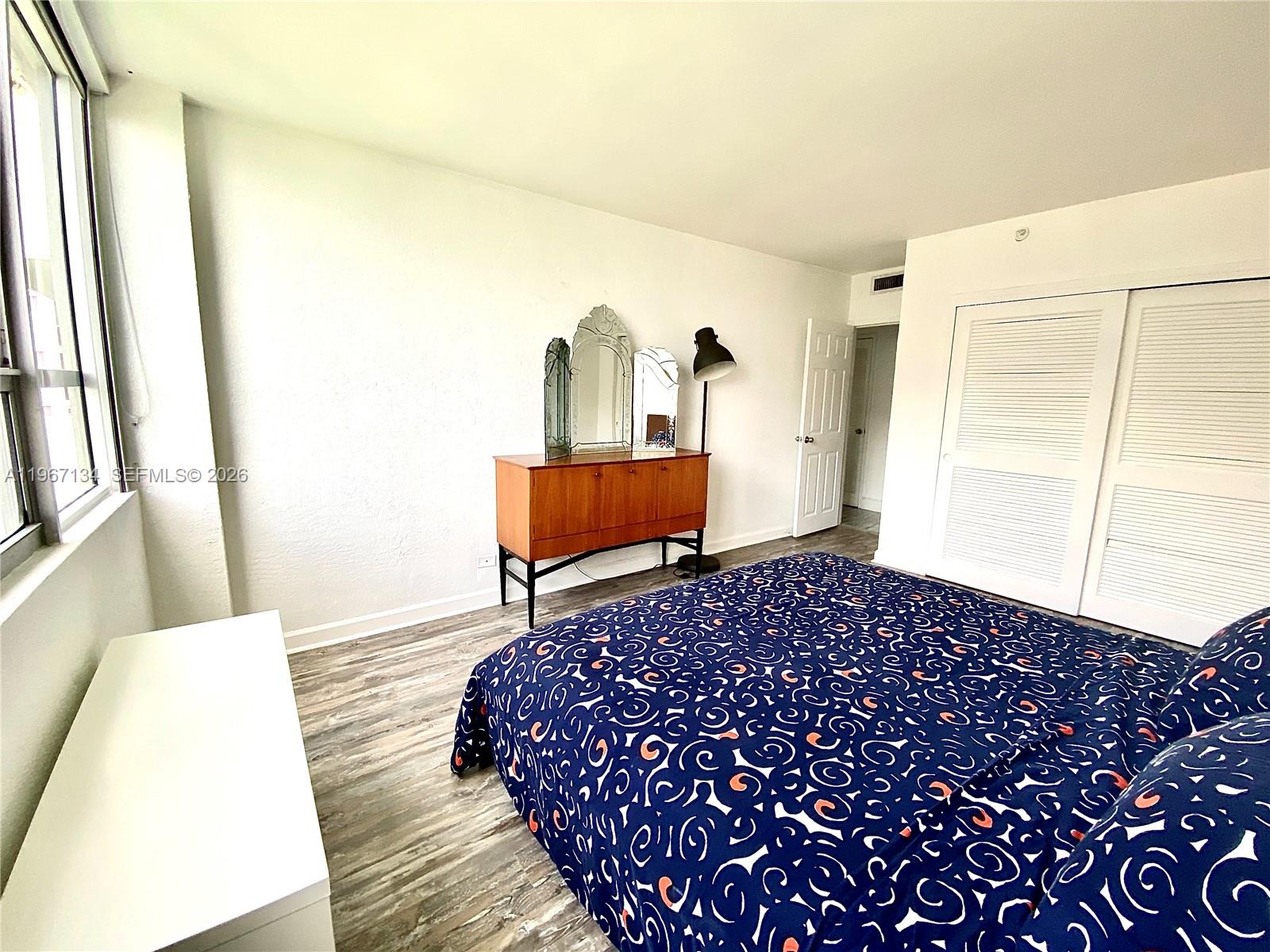 FLAMINGO SOUTH BEACH 1 CO - Residential