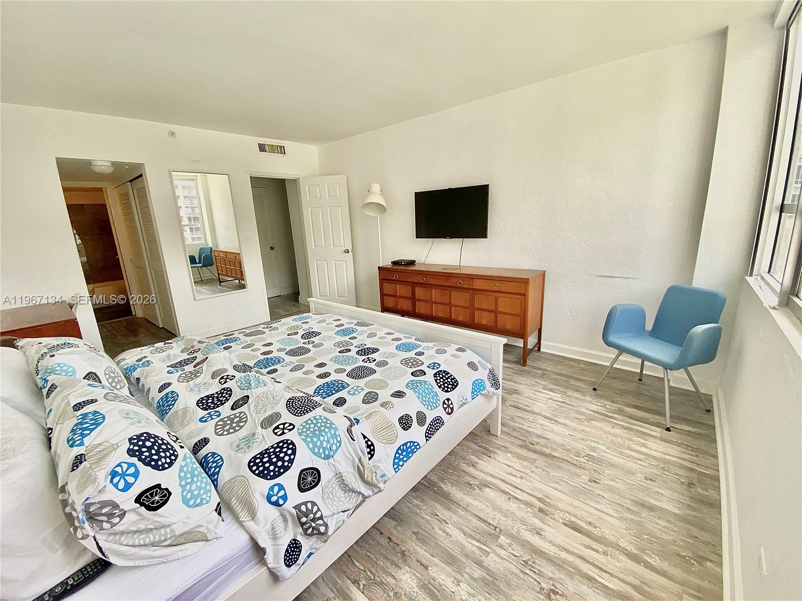 FLAMINGO SOUTH BEACH 1 CO - Residential